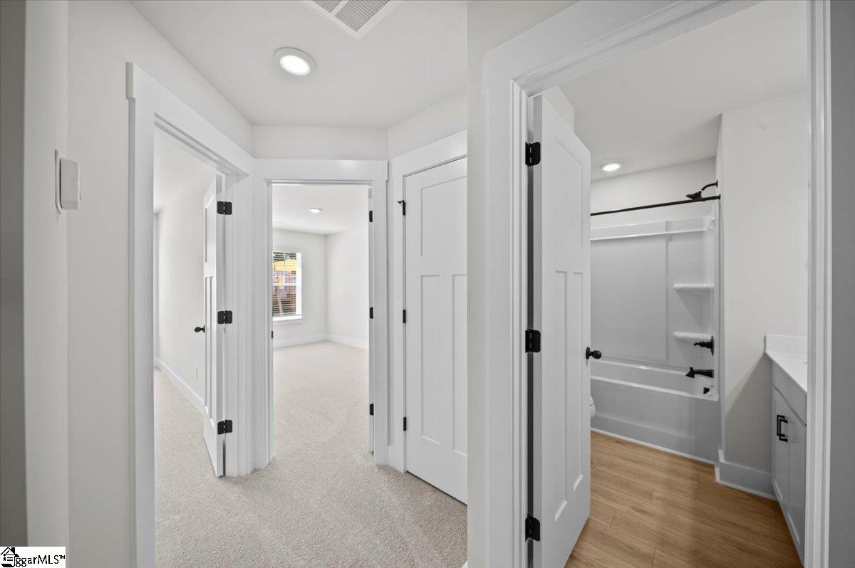 519 Harebell Way Greenville, SC 29617