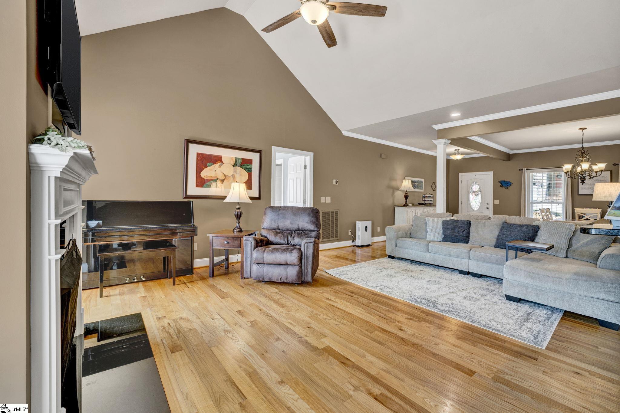 29 Hidden Springs Lane Taylors, SC 29687-4604