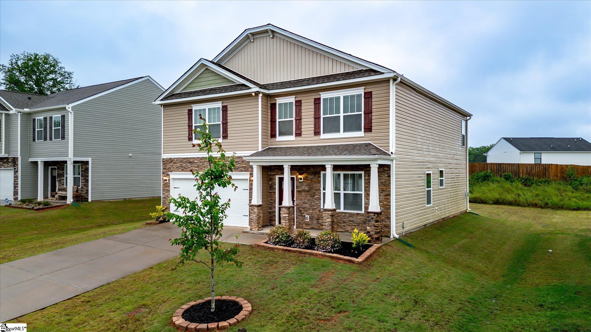 204 Lily Pond Place Easley, SC 29642