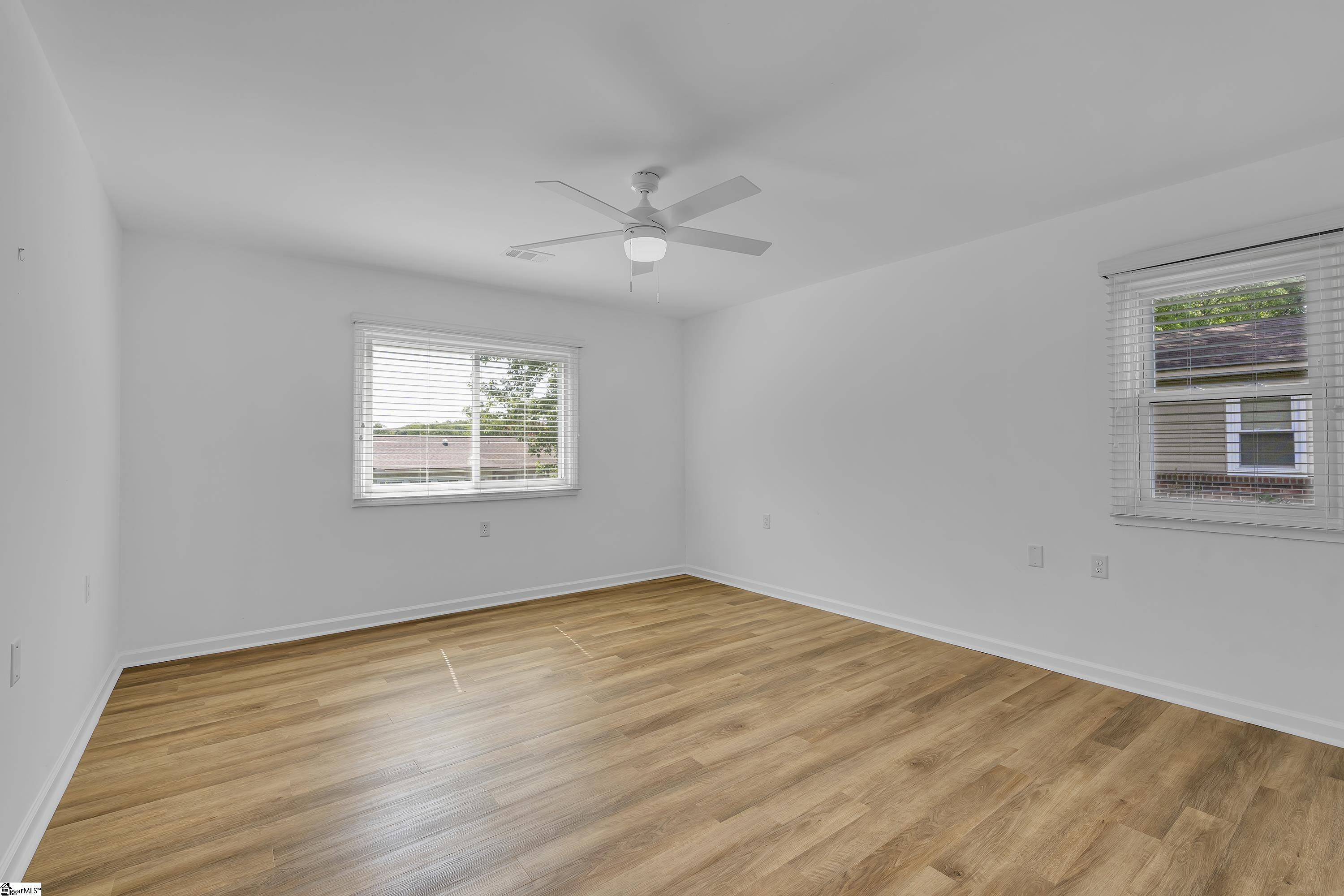 403 Lakeside Circle Greenville, SC 29615