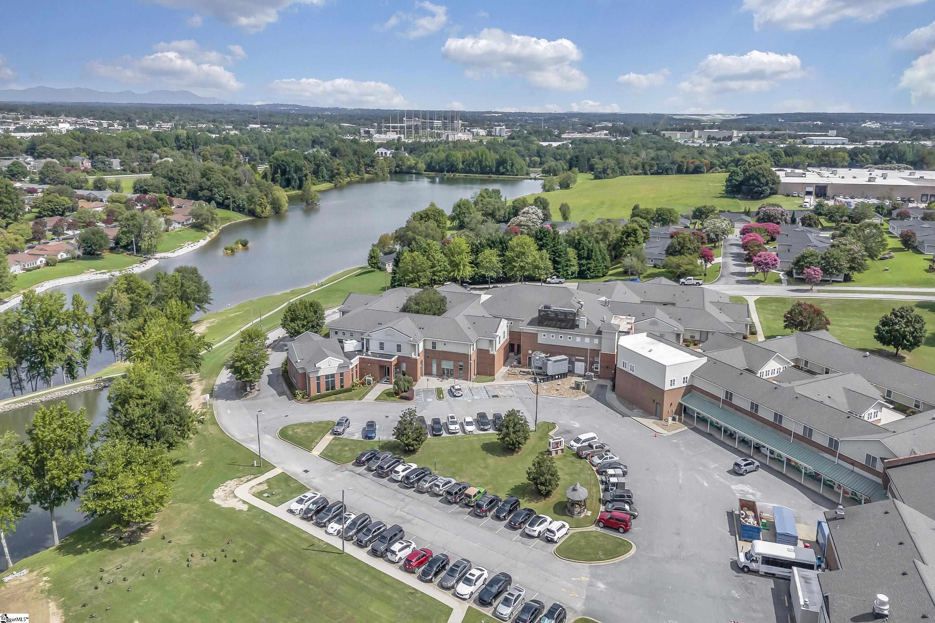 403 Lakeside Circle Greenville, SC 29615