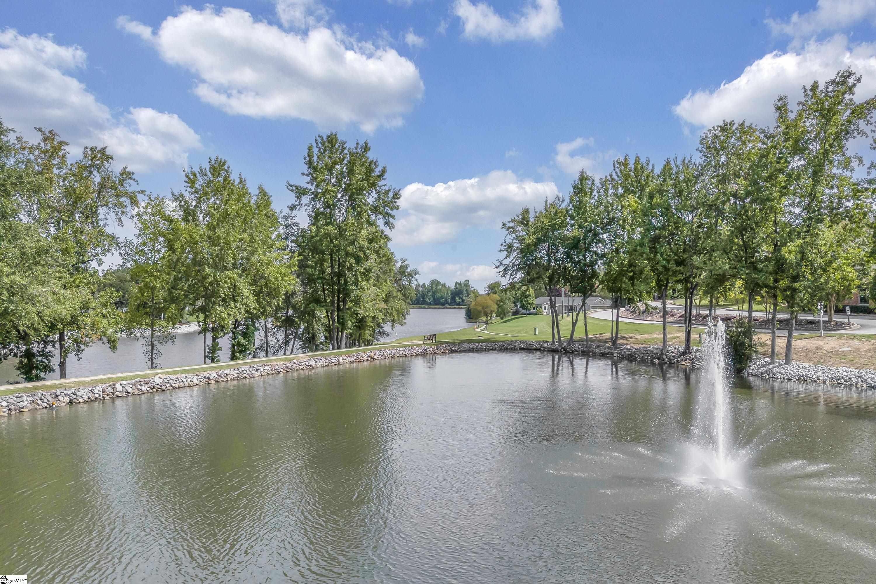 403 Lakeside Circle Greenville, SC 29615