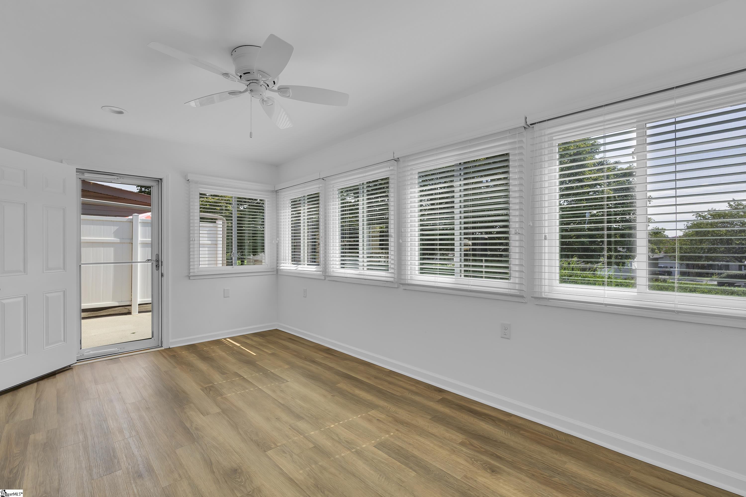 403 Lakeside Circle Greenville, SC 29615