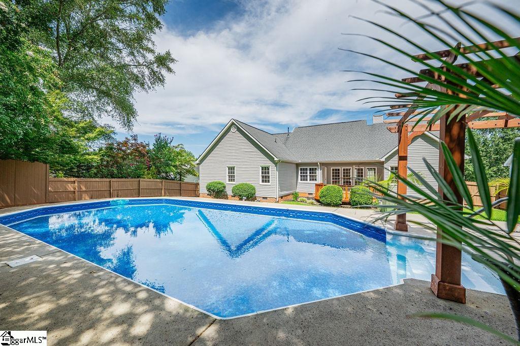 303 Fairwood Drive Greenville, SC 29617