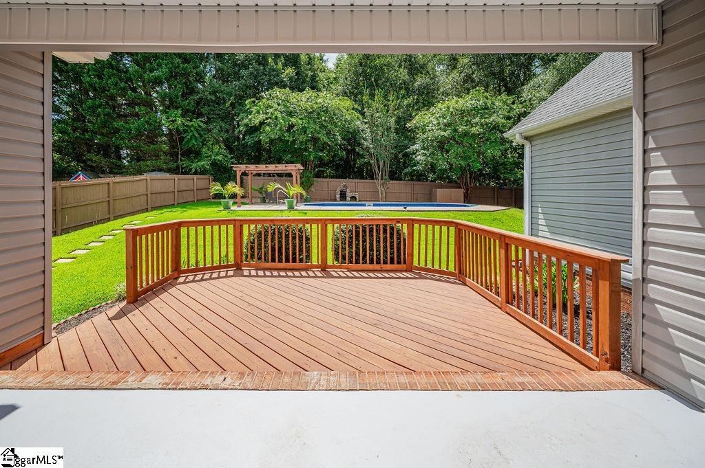 303 Fairwood Drive Greenville, SC 29617