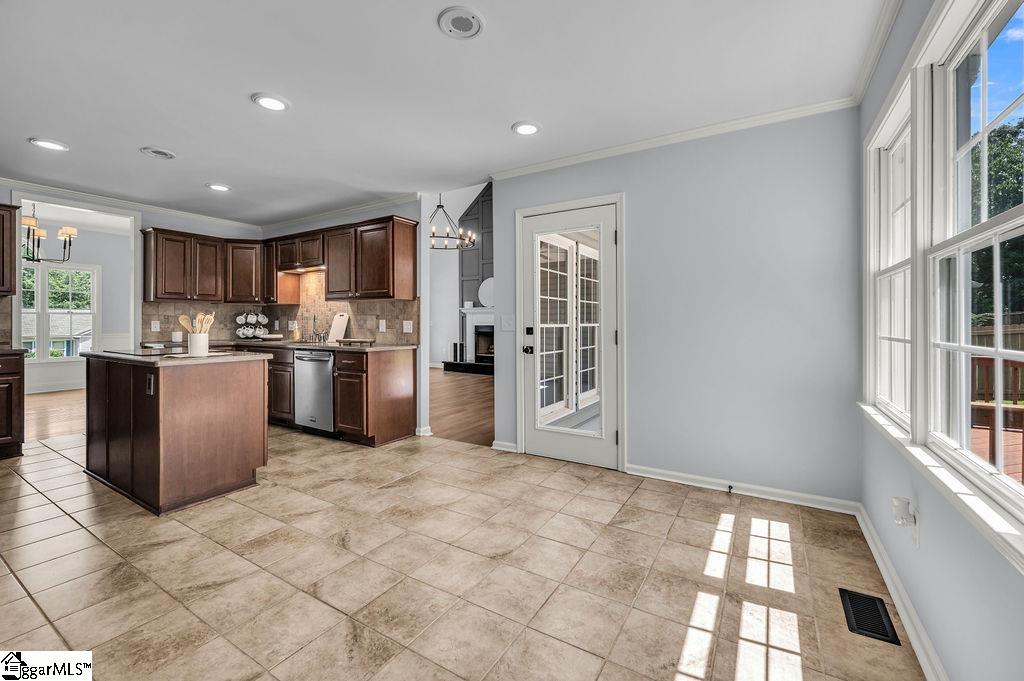 303 Fairwood Drive Greenville, SC 29617