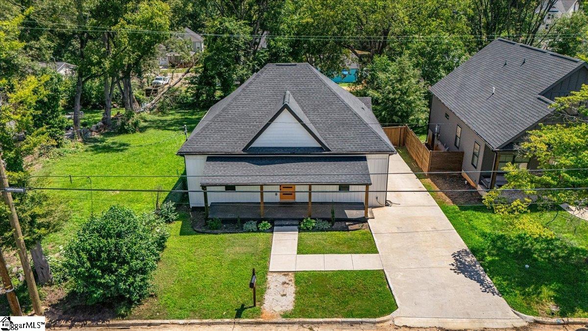18 N Vance Street Greenville, SC 29611