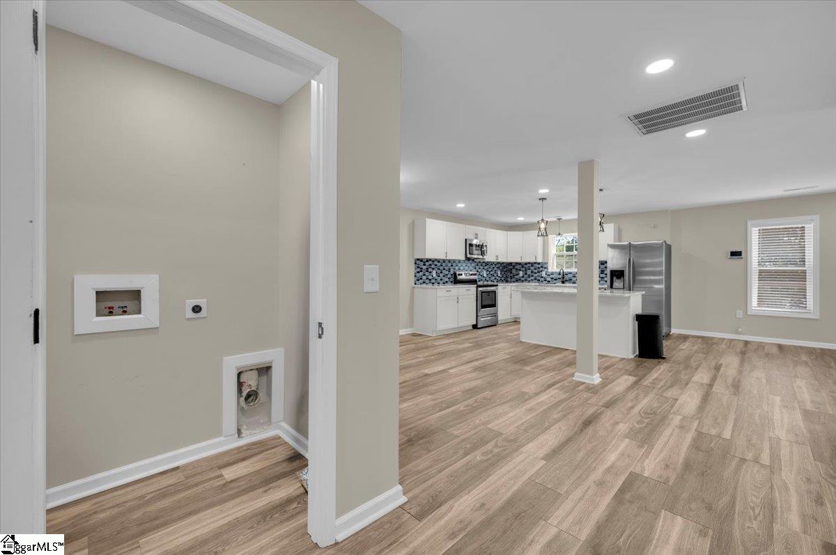 18 N Vance Street Greenville, SC 29611