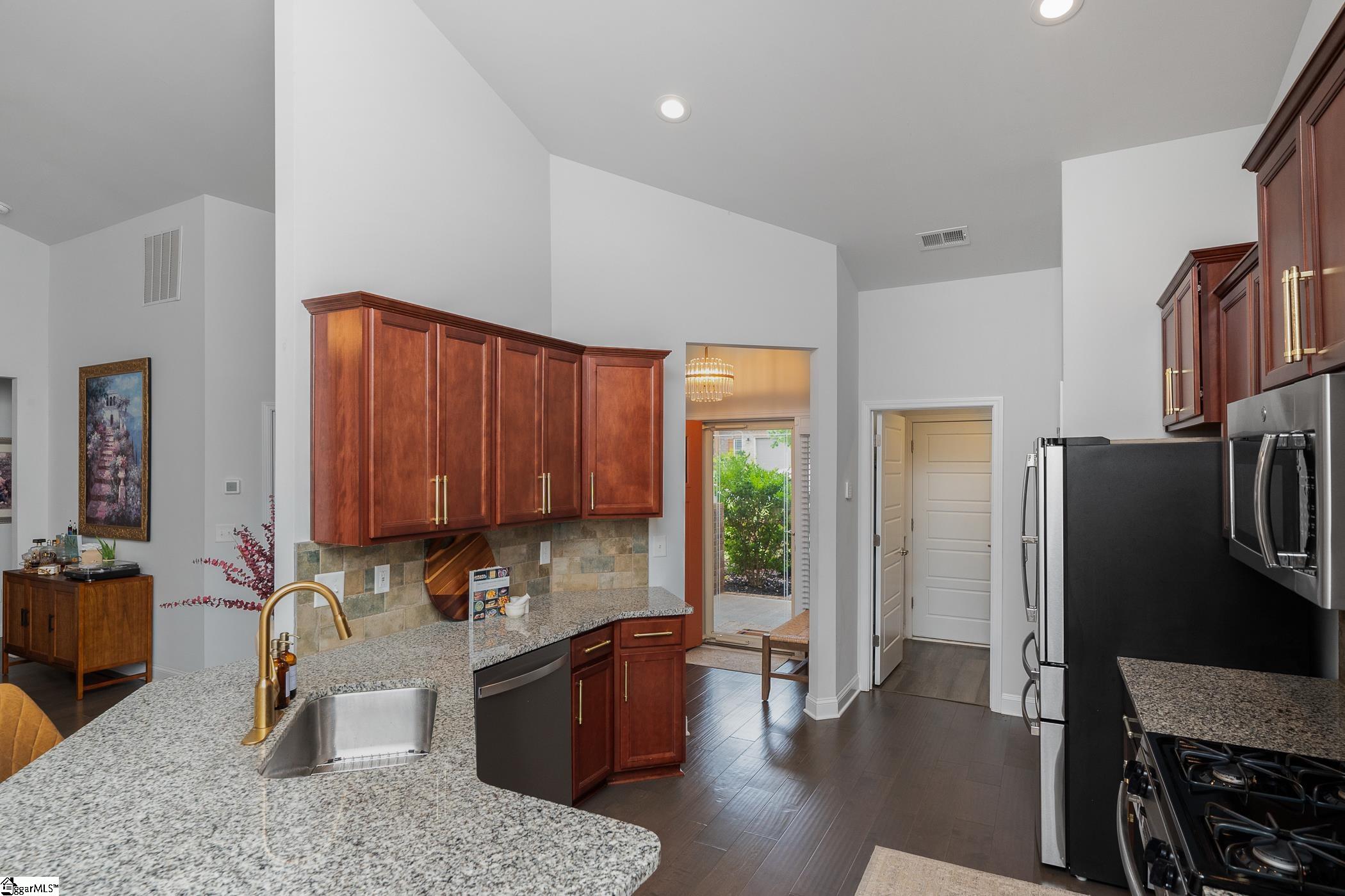 106 Starlight Drive Greenville, SC 29605