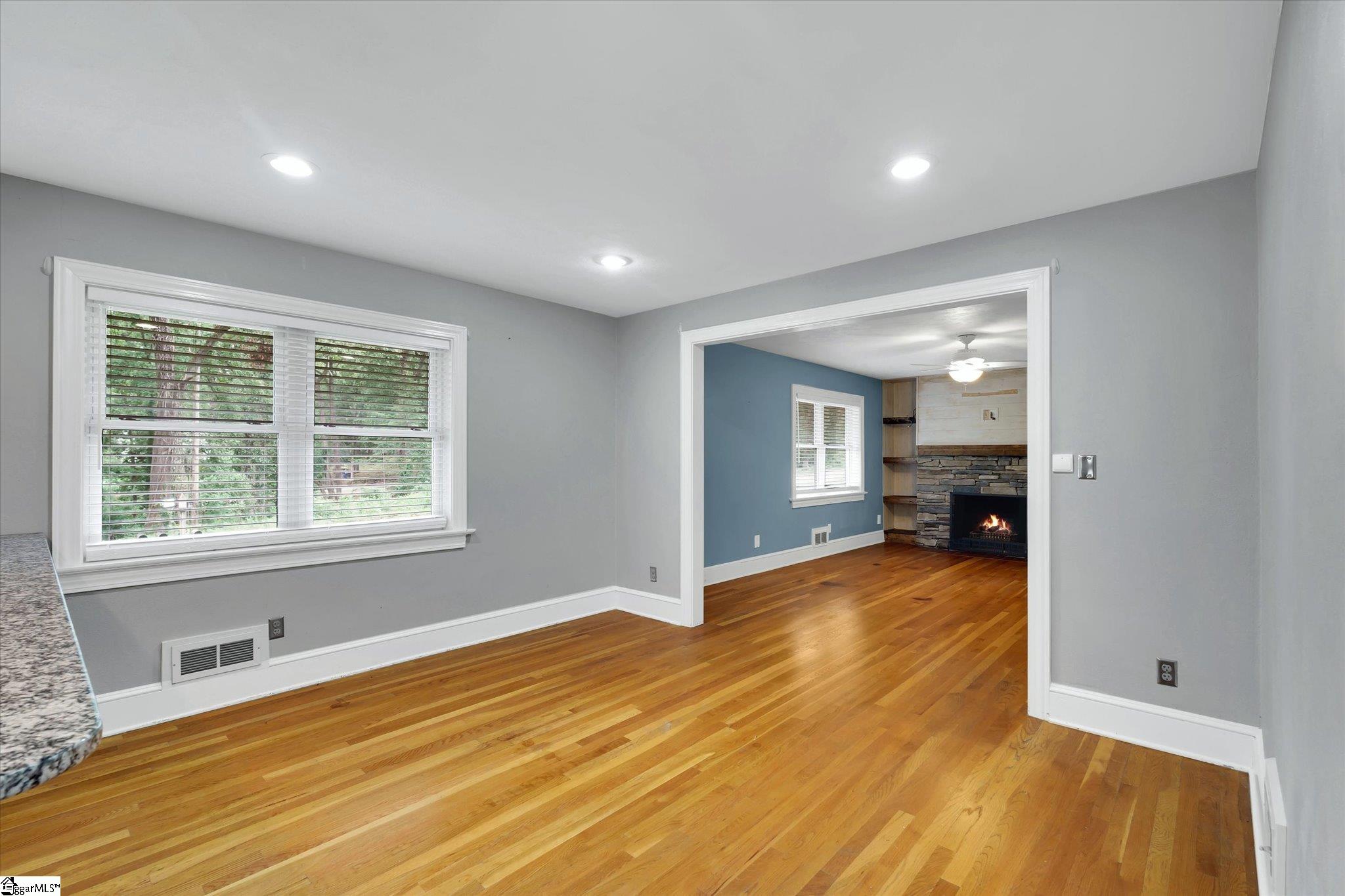 114 Brookside Road Spartanburg, SC 29301