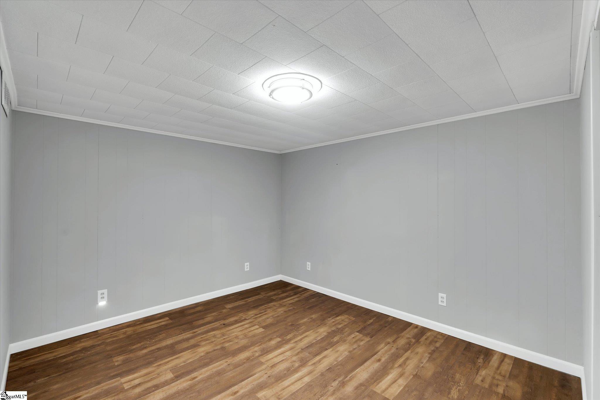 114 Brookside Road Spartanburg, SC 29301