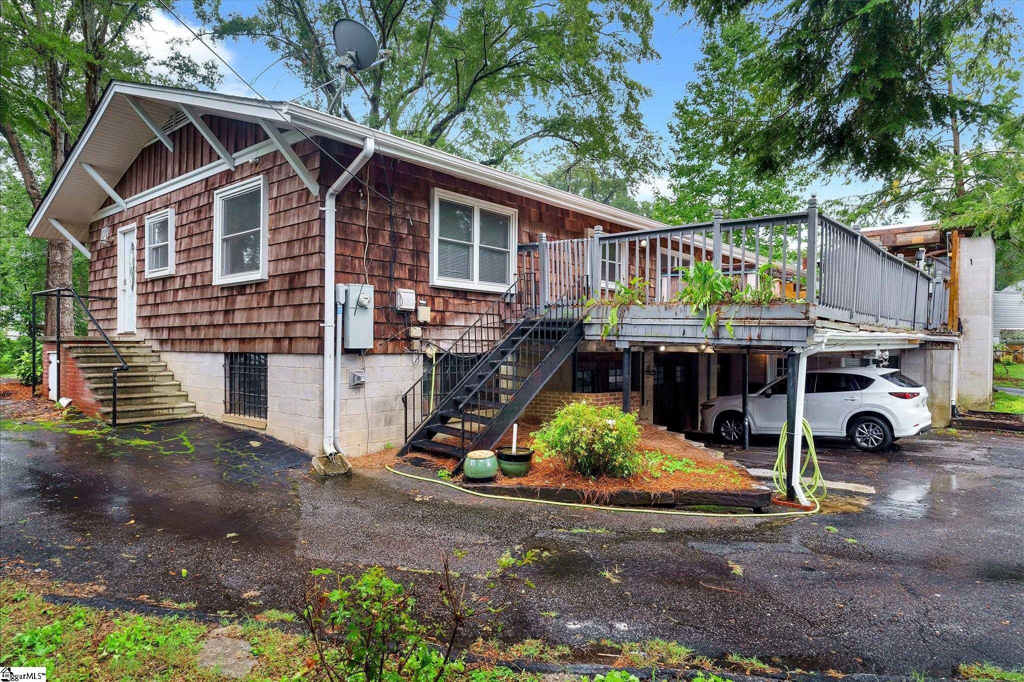 114 Brookside Road Spartanburg, SC 29301