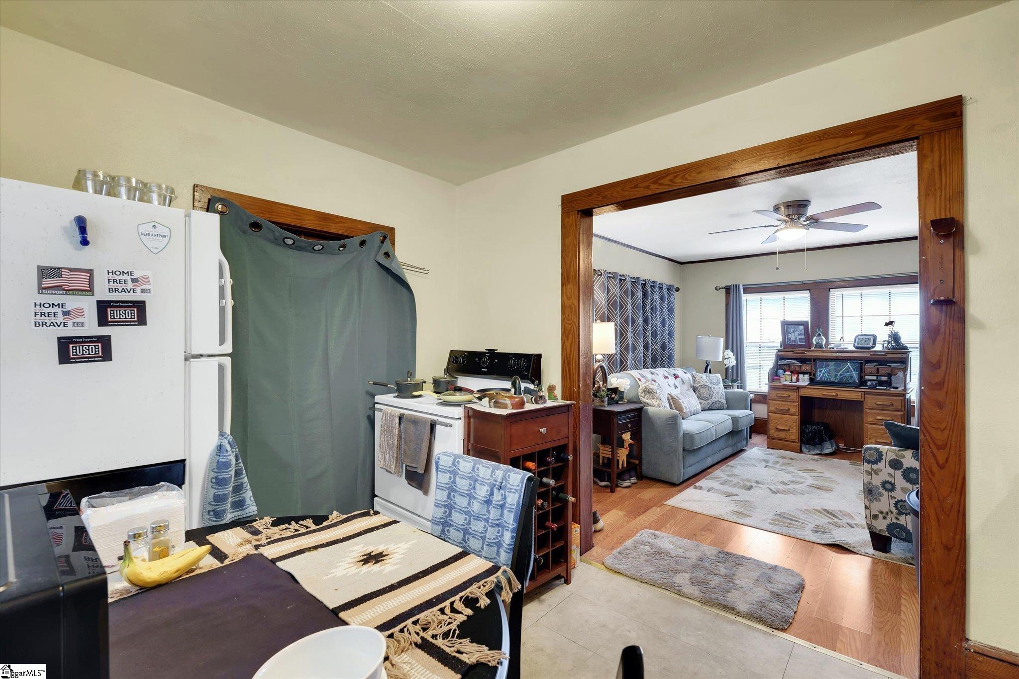 114 Brookside Road Spartanburg, SC 29301