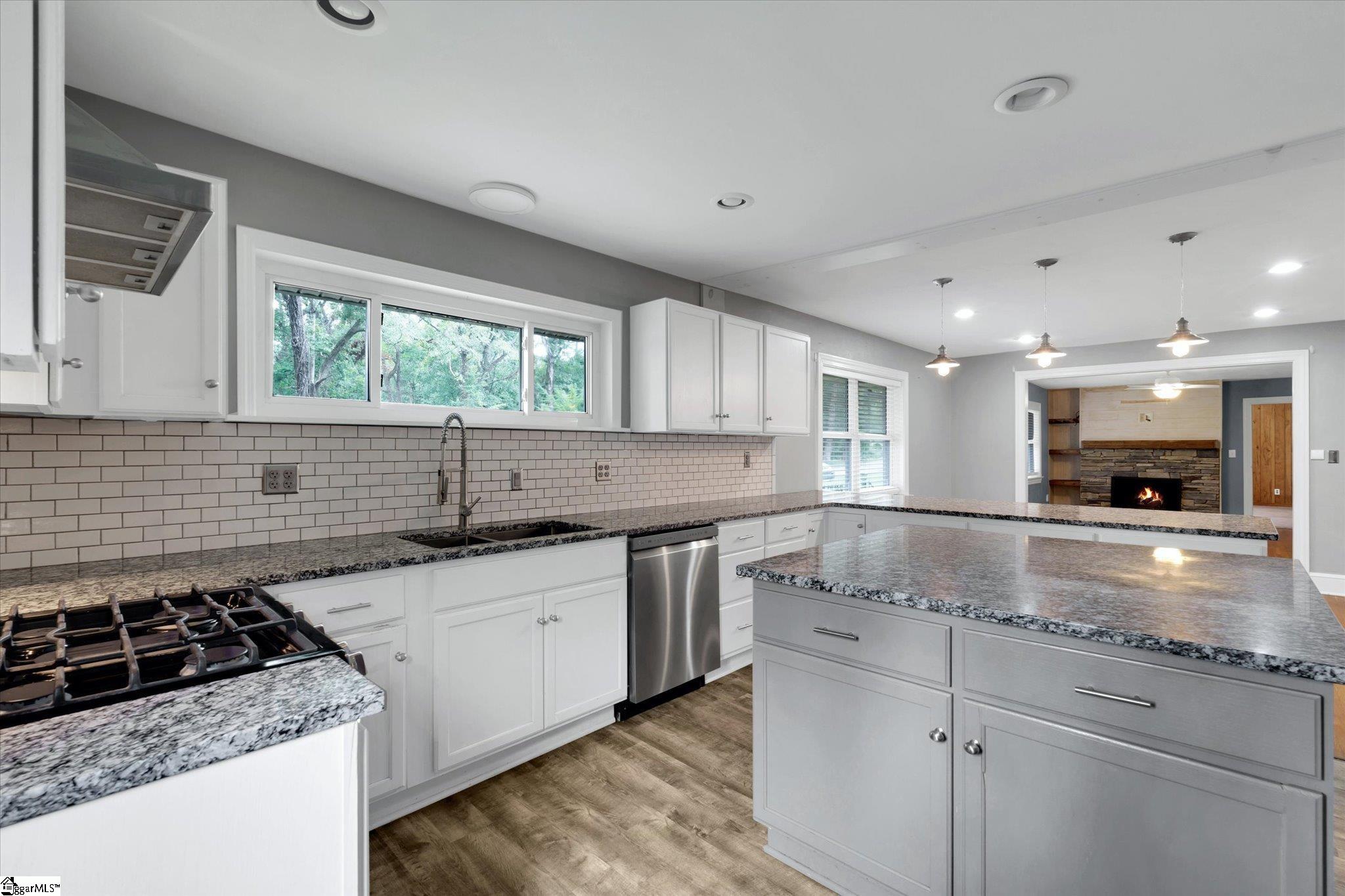 114 Brookside Road Spartanburg, SC 29301