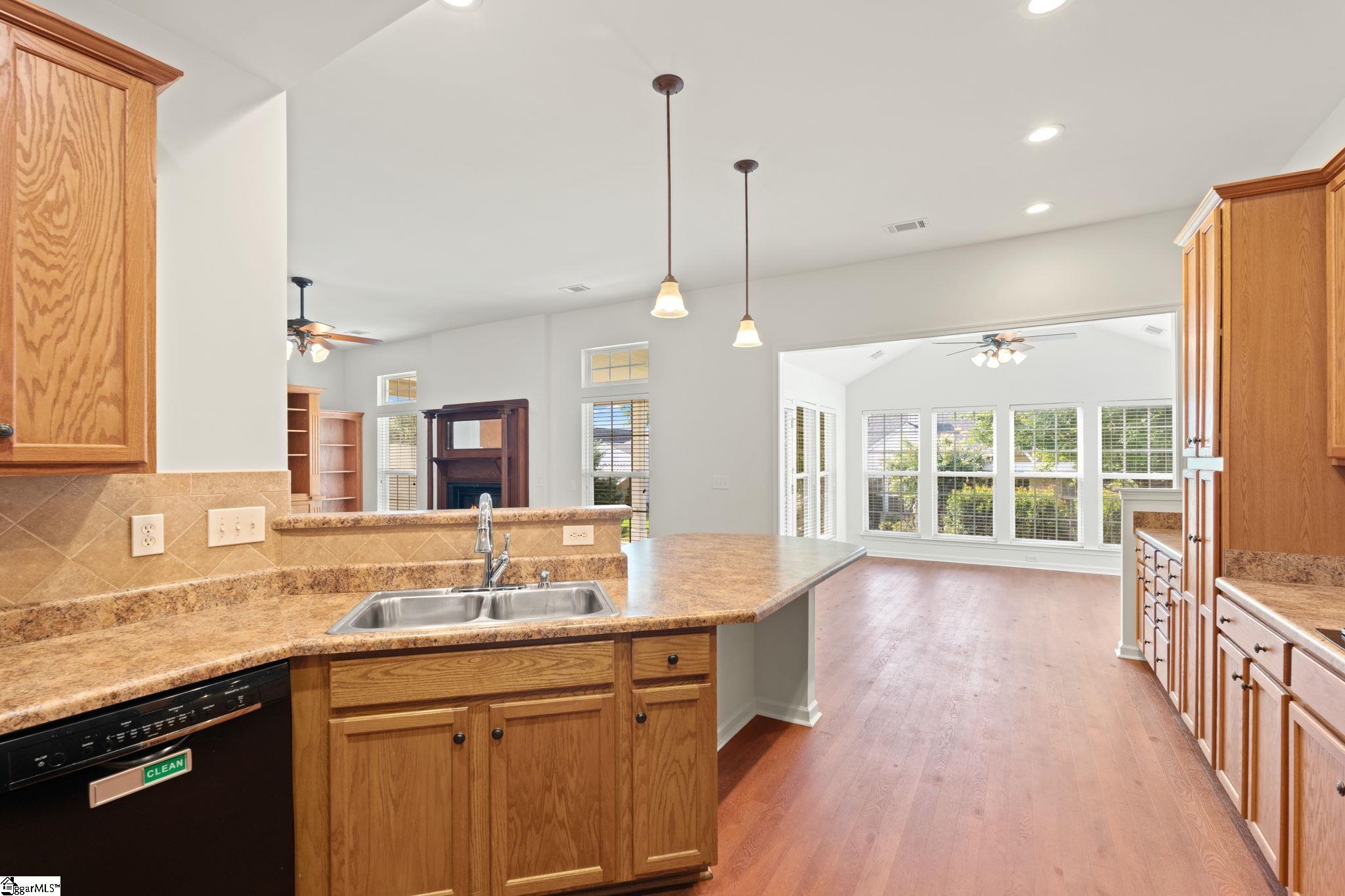 7 Bamburgh Brae Court Simpsonville, SC 29681