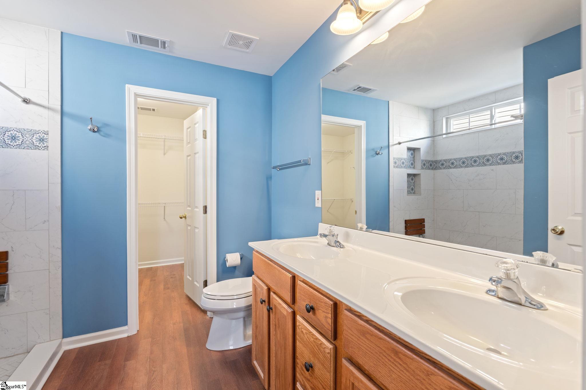 7 Bamburgh Brae Court Simpsonville, SC 29681