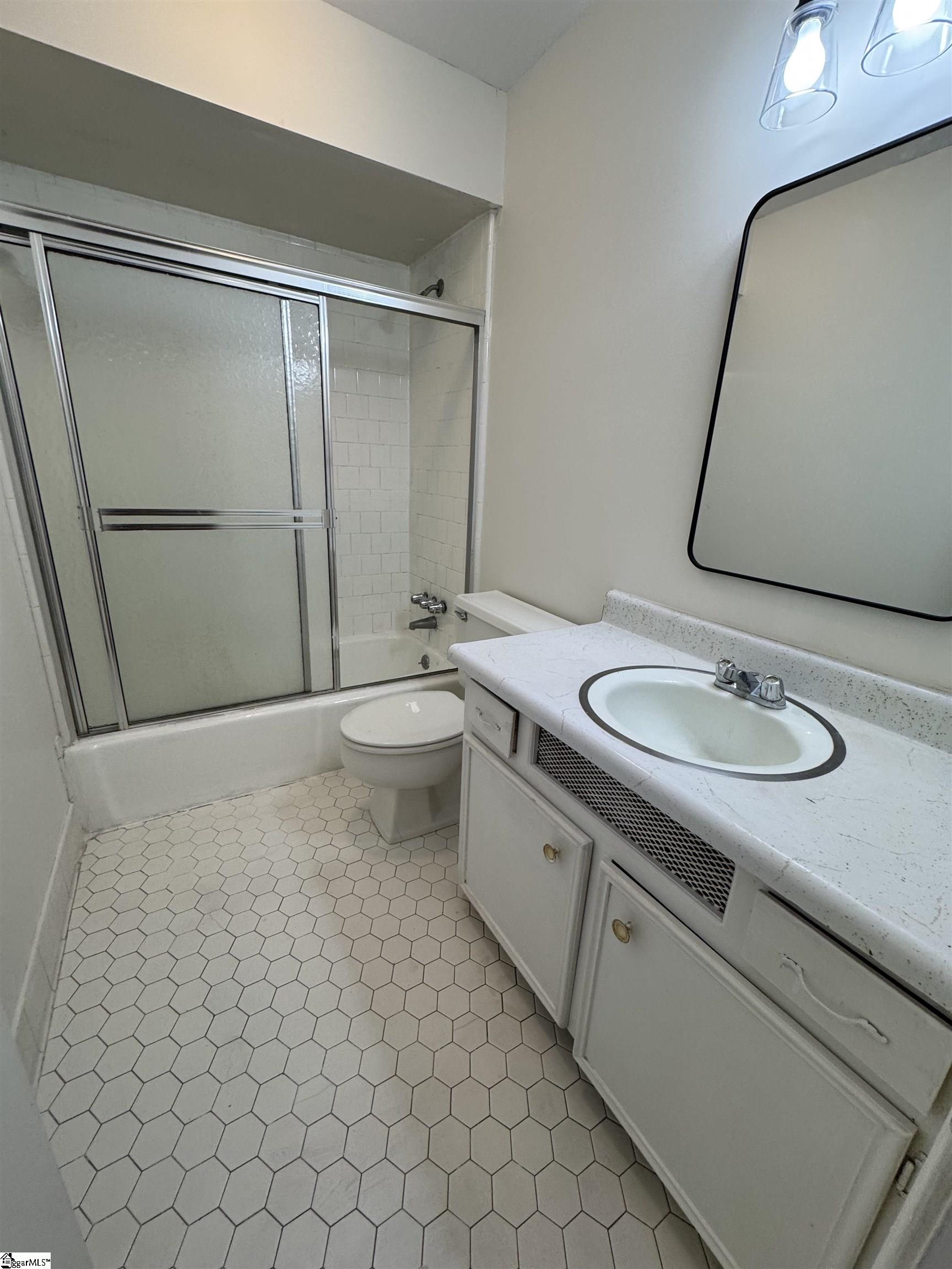 21 Glen Burnie Street UNIT #3 Greenville, SC 29605