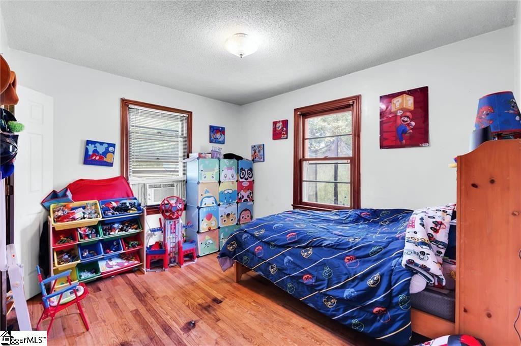 7703 Moorefield Memorial Highway Liberty, SC 29657