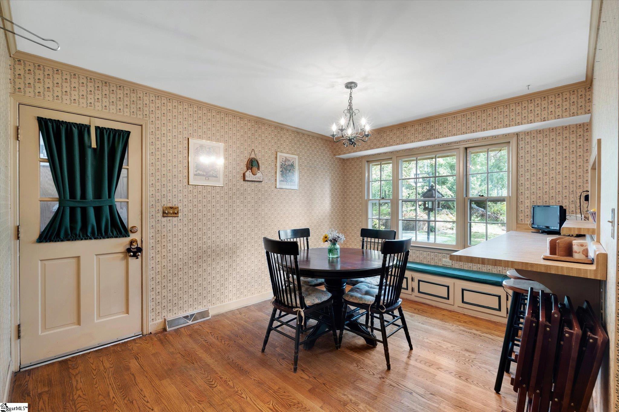131 Shannon Lake Circle Greenville, SC 29615