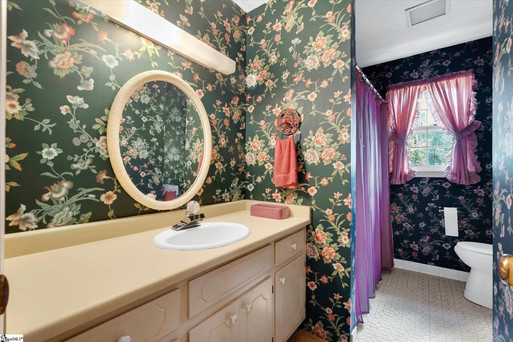 131 Shannon Lake Circle Greenville, SC 29615