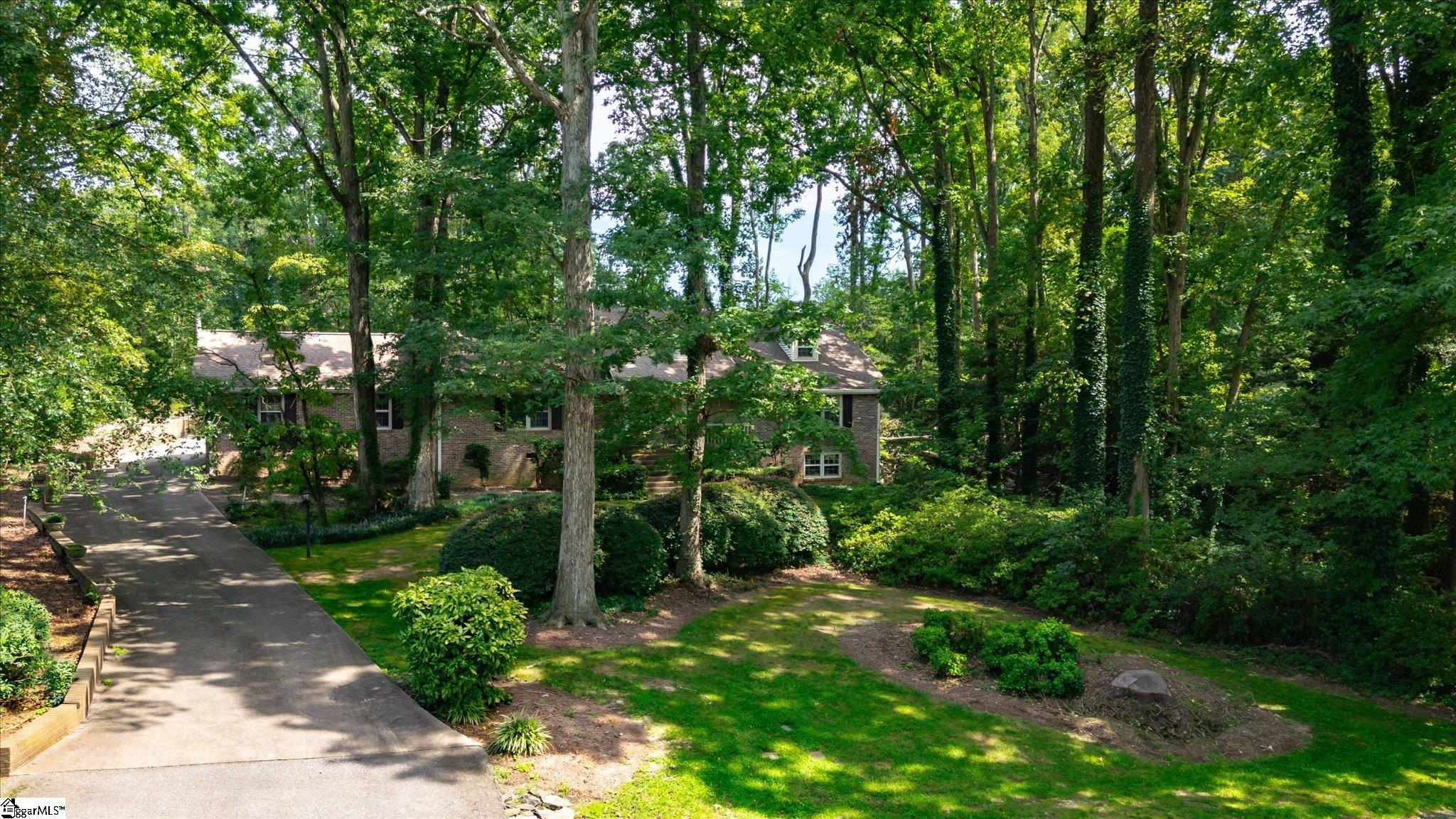 131 Shannon Lake Circle Greenville, SC 29615