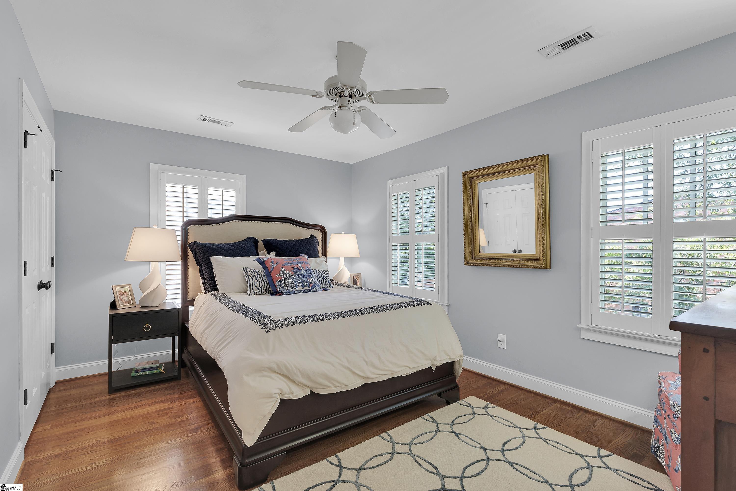 204 Hampton Avenue Greenville, SC 29601