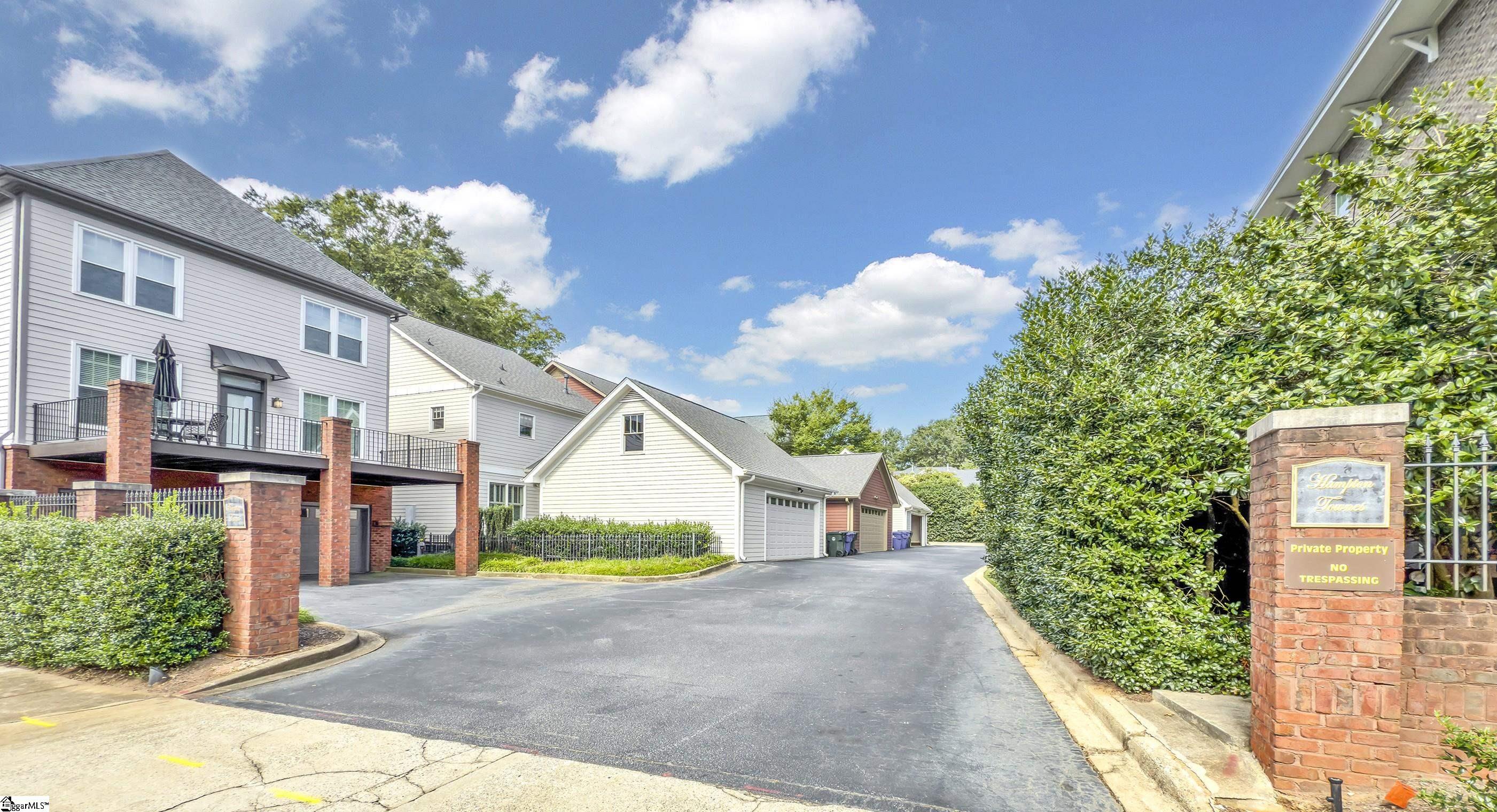 204 Hampton Avenue Greenville, SC 29601