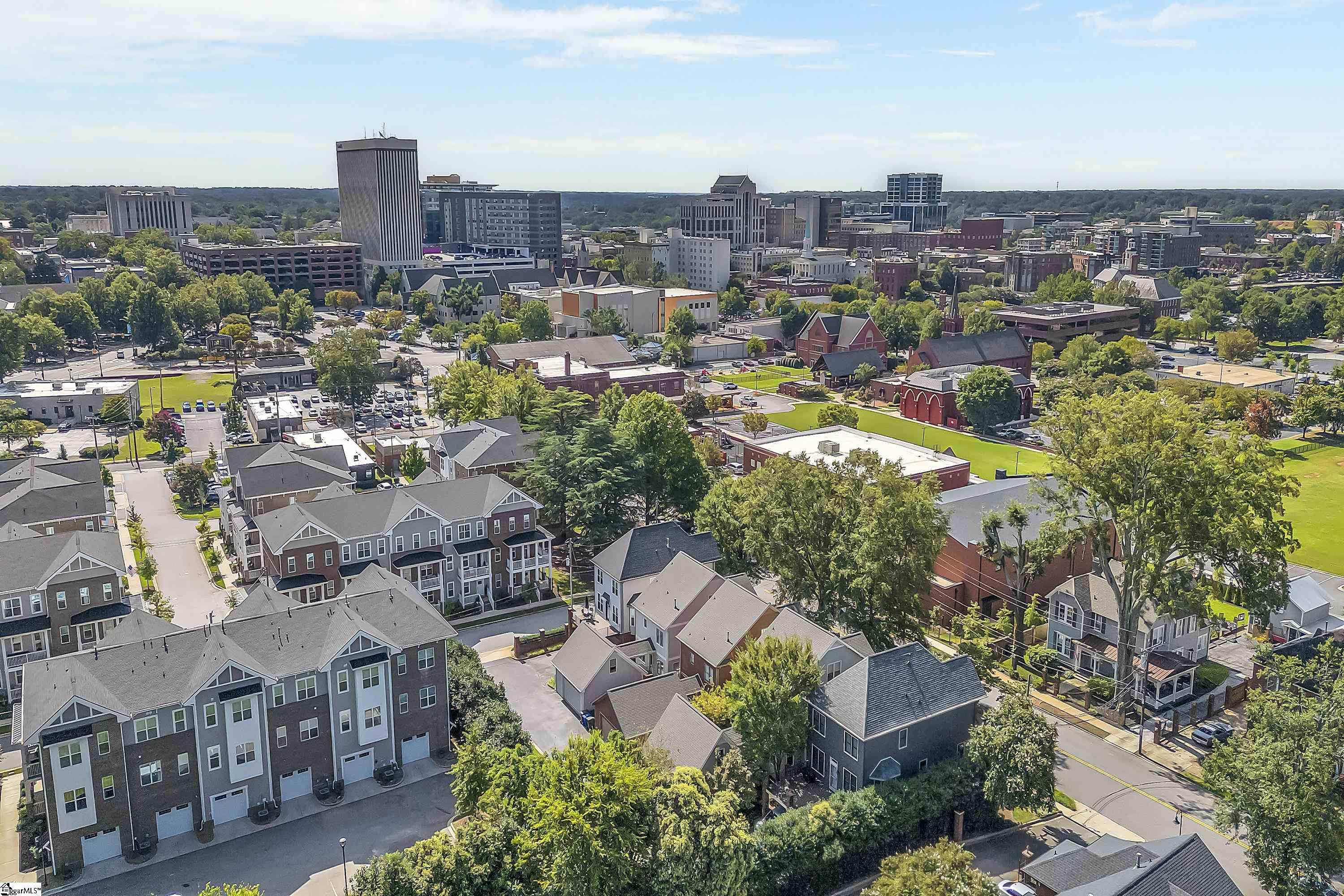 204 Hampton Avenue Greenville, SC 29601