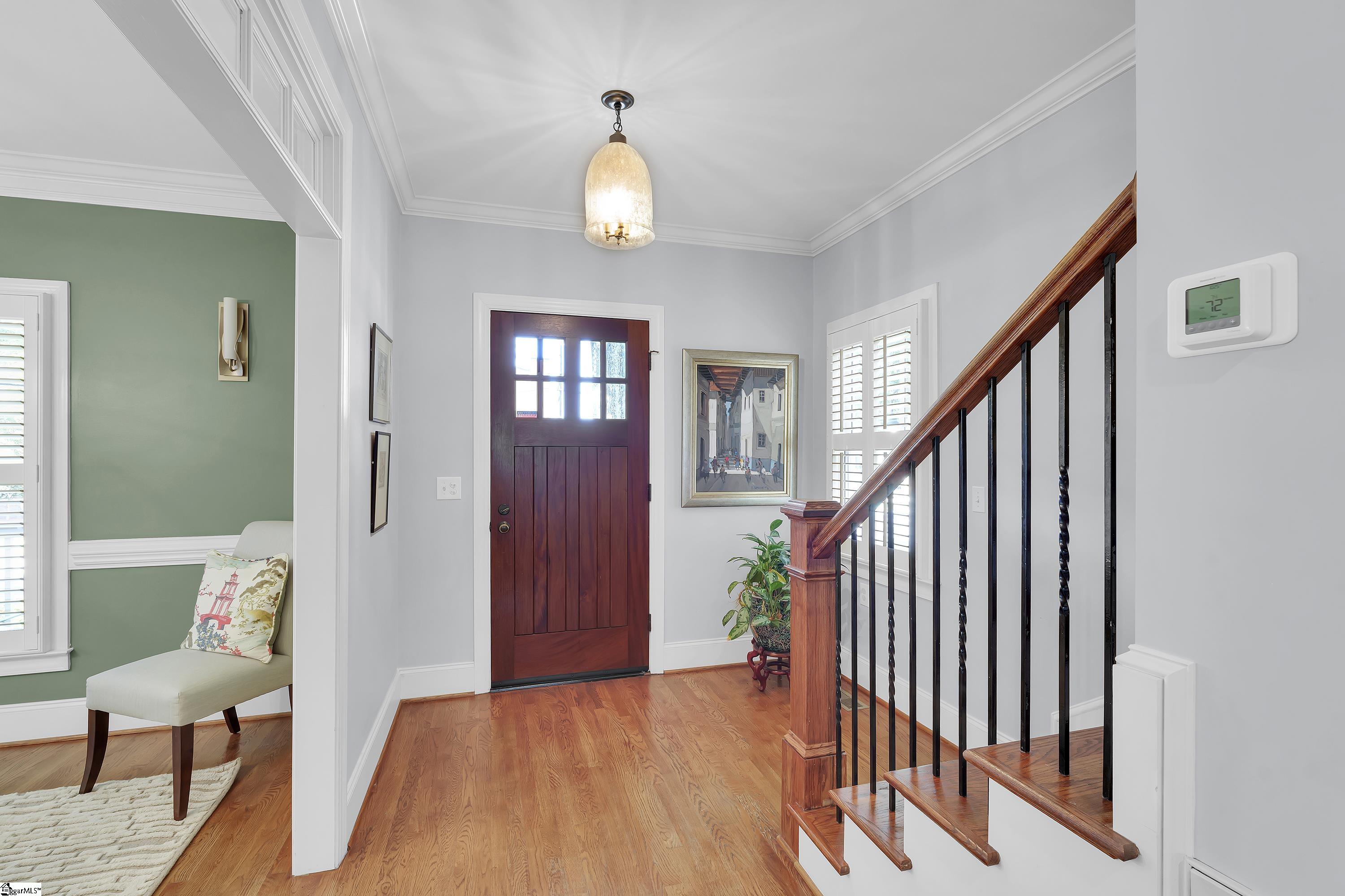 204 Hampton Avenue Greenville, SC 29601