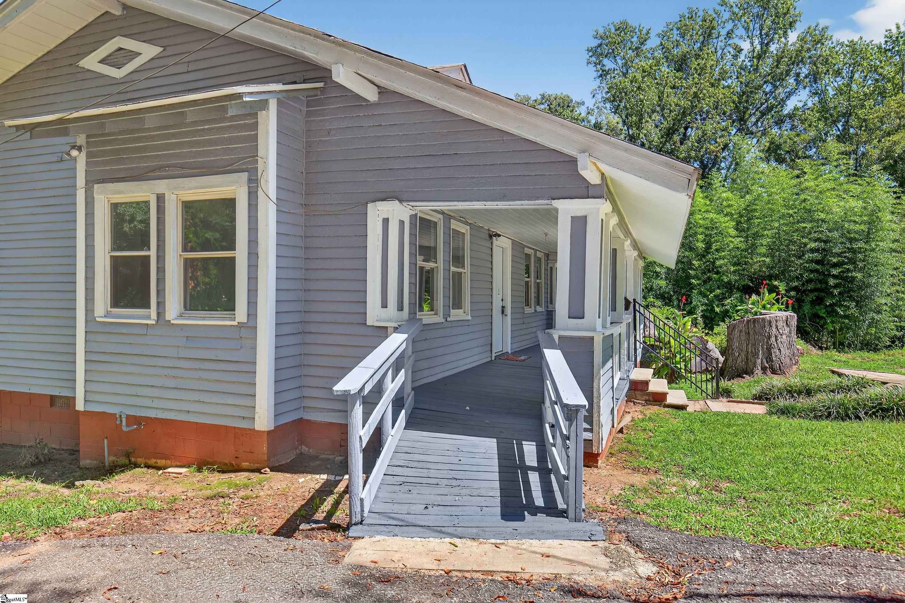 5 Texas Street Honea Path, SC 29654-1741