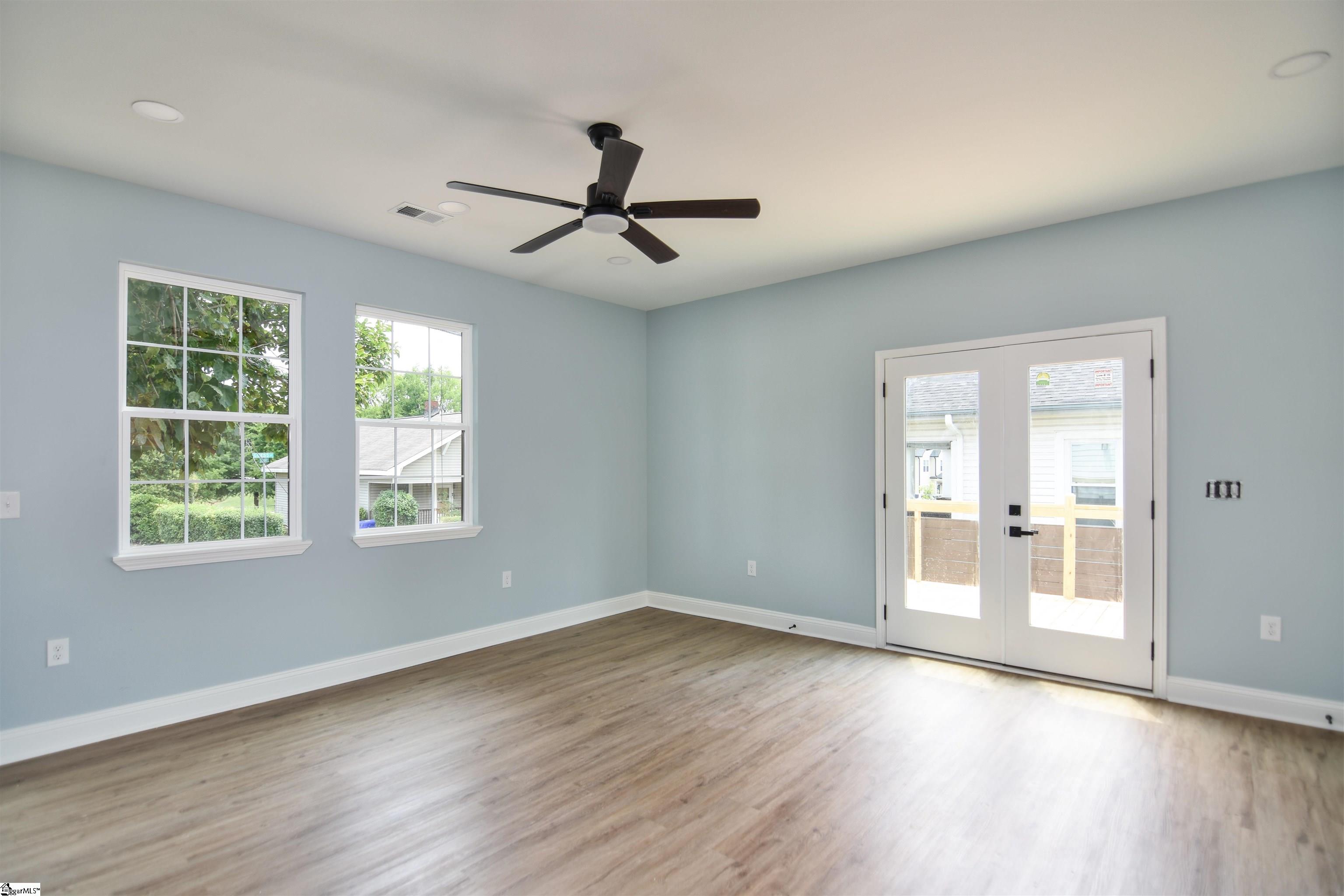 6 Guess Street Greenville, SC 29605