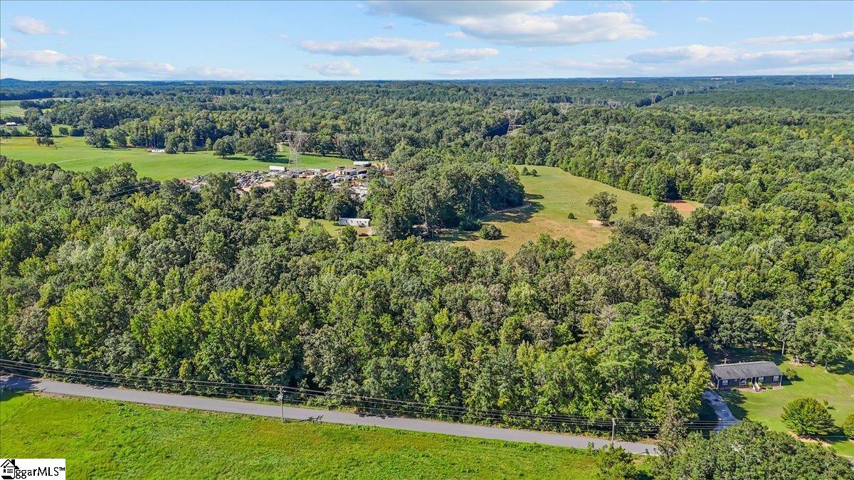 1443 Henderson Road Gray Court, SC 29645