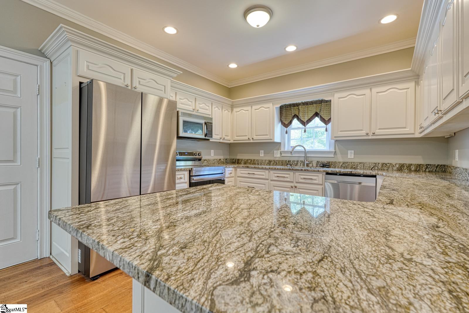 171 Fernbrook Circle Pacolet, SC 29372
