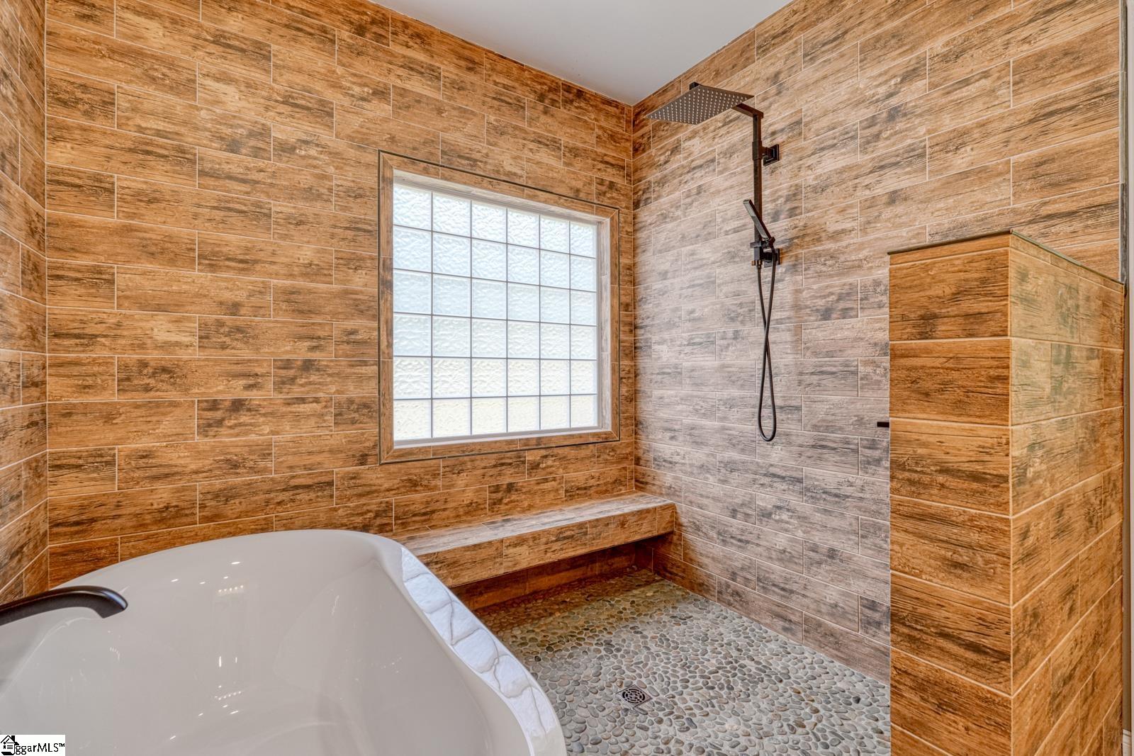 171 Fernbrook Circle Pacolet, SC 29372