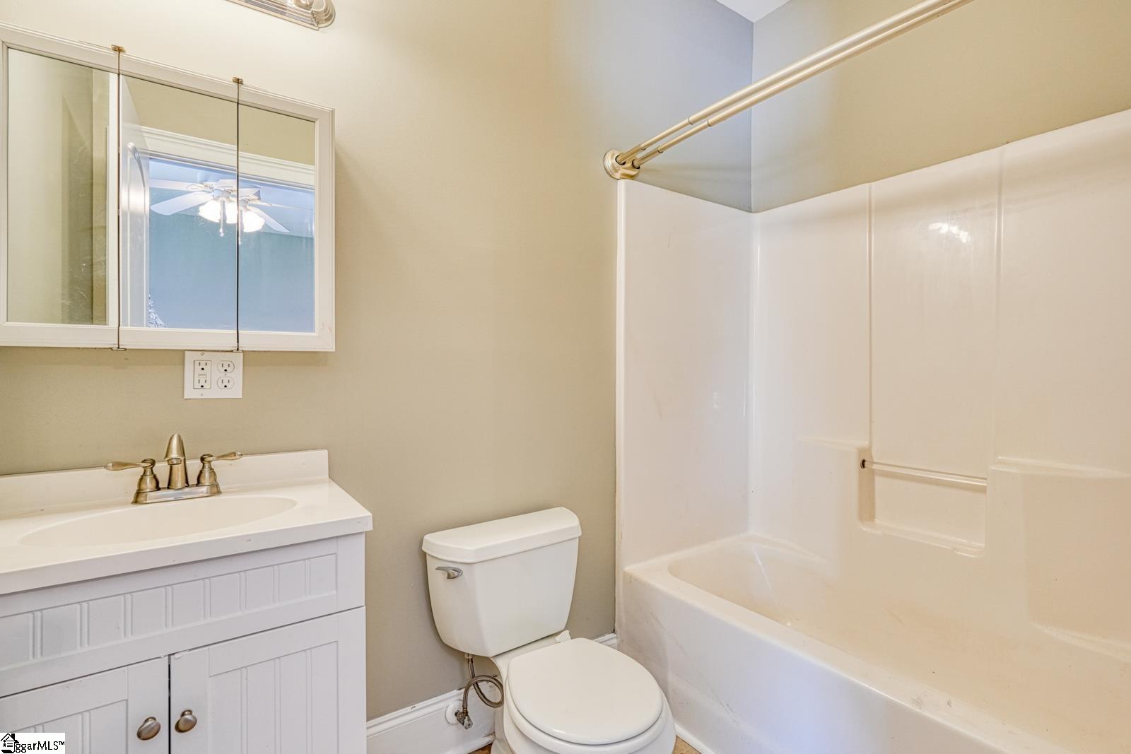 171 Fernbrook Circle Pacolet, SC 29372