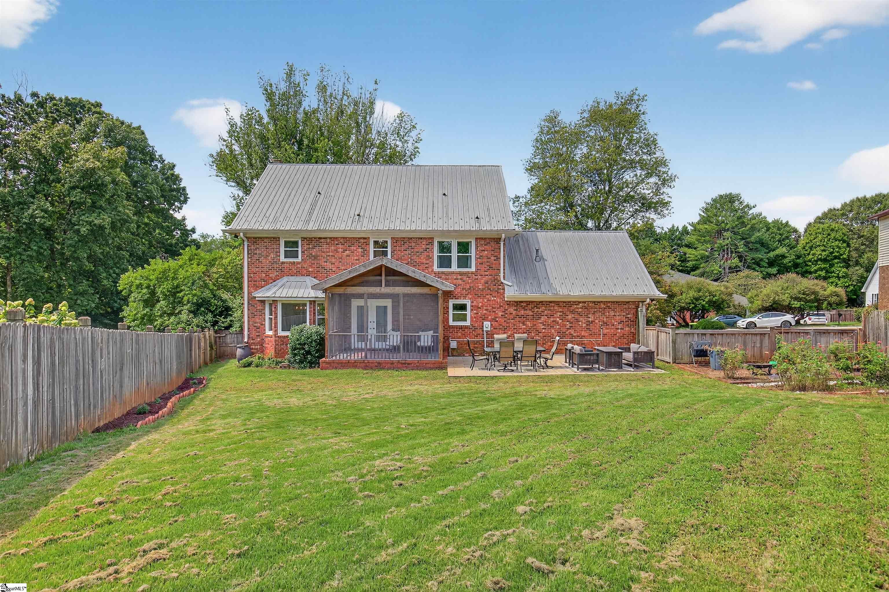 207 Gilderbrook Road Greenville, SC 29615
