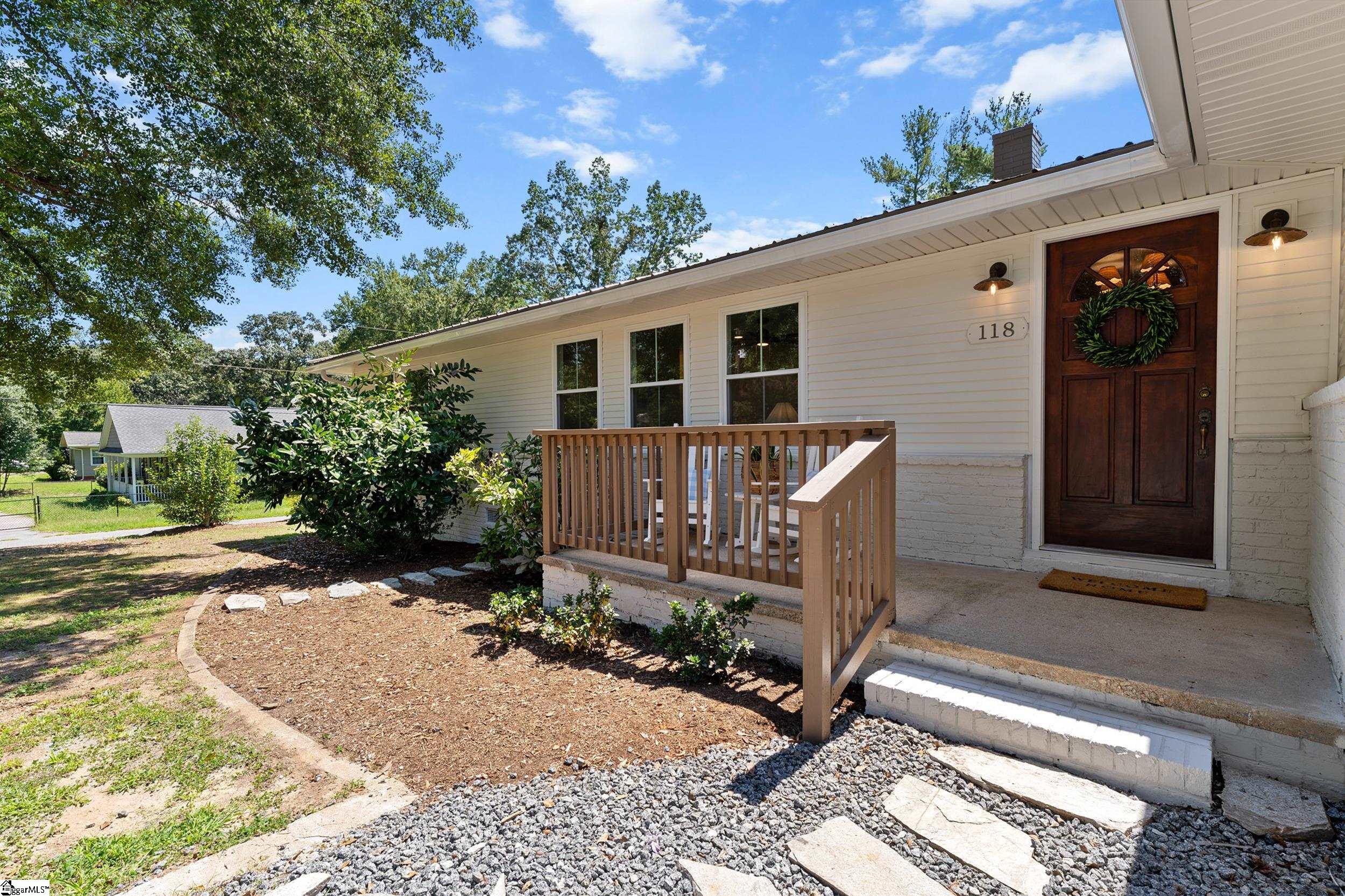 118 Kirby Street Landrum, SC 29356