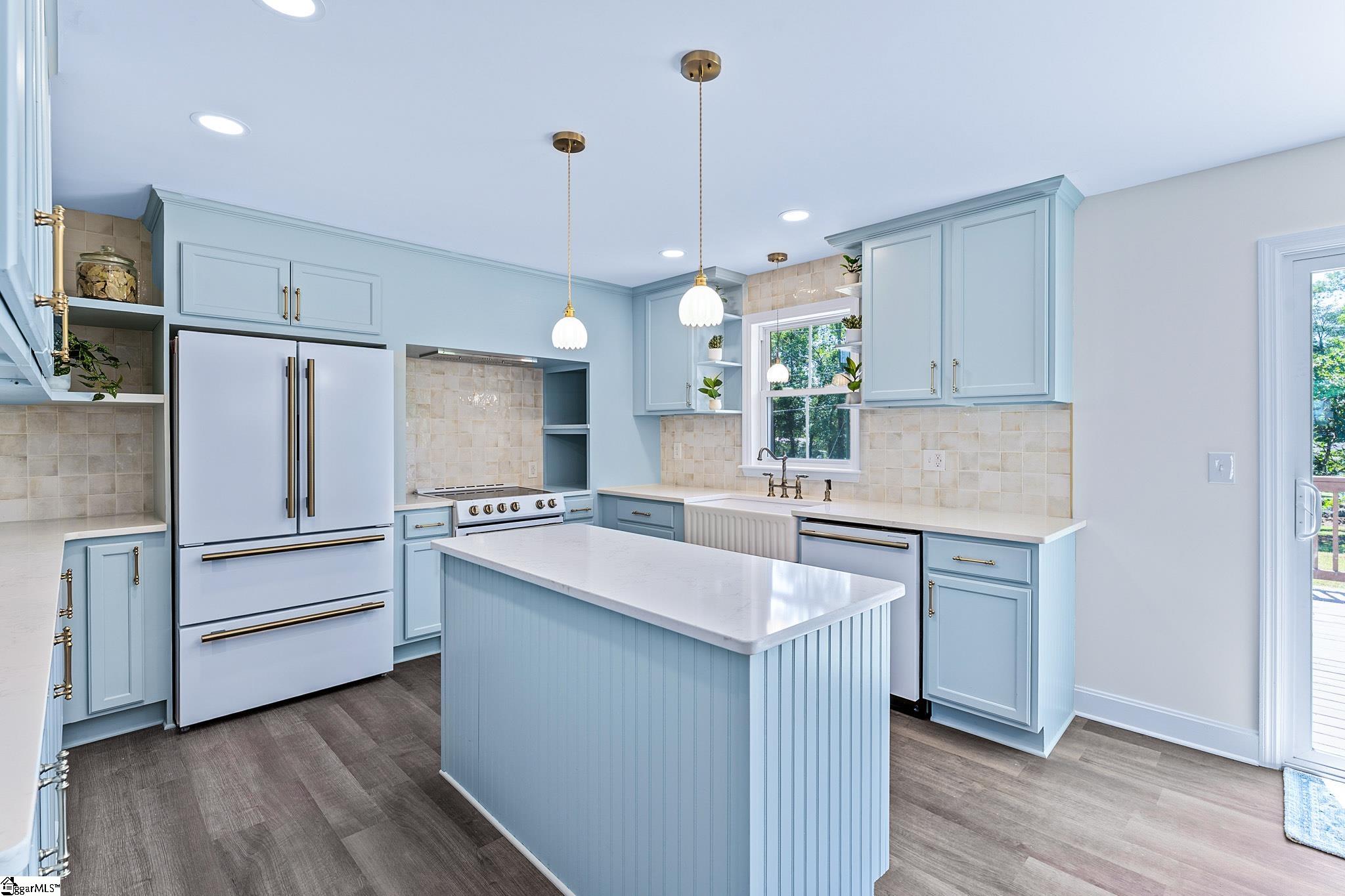 118 Kirby Street Landrum, SC 29356