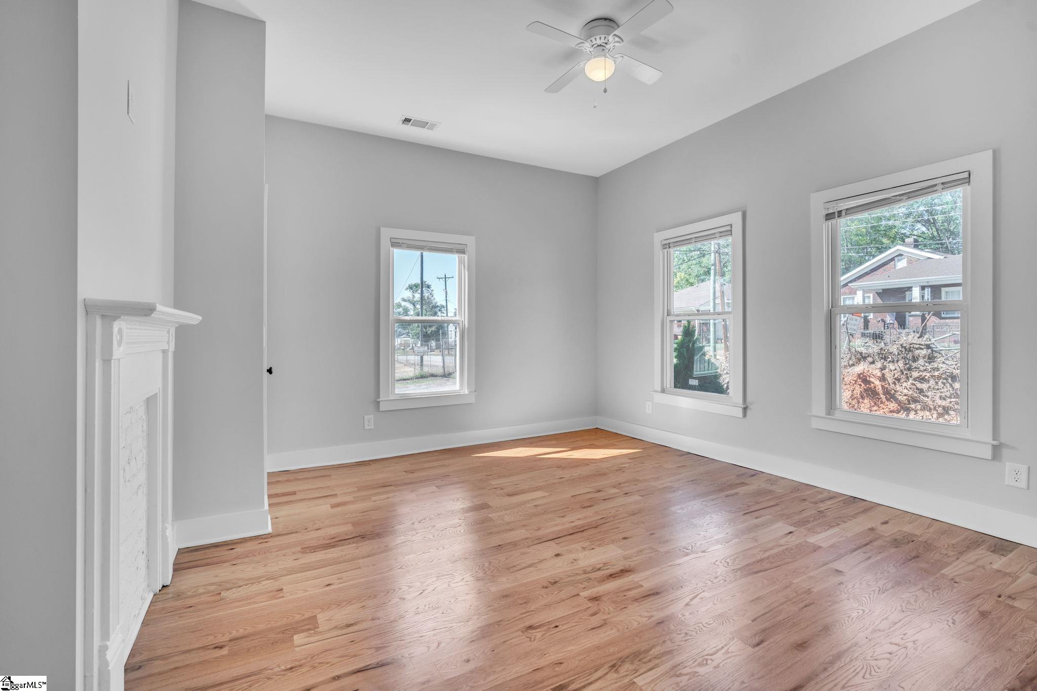 825 Green Avenue Greenville, SC 29605