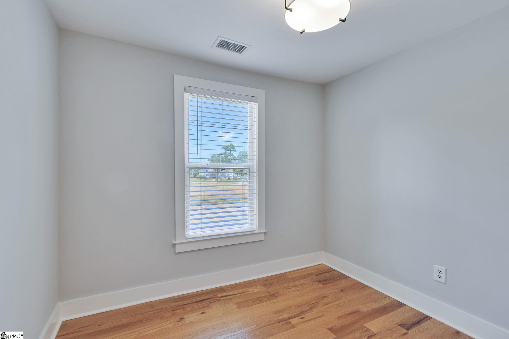 825 Green Avenue Greenville, SC 29605