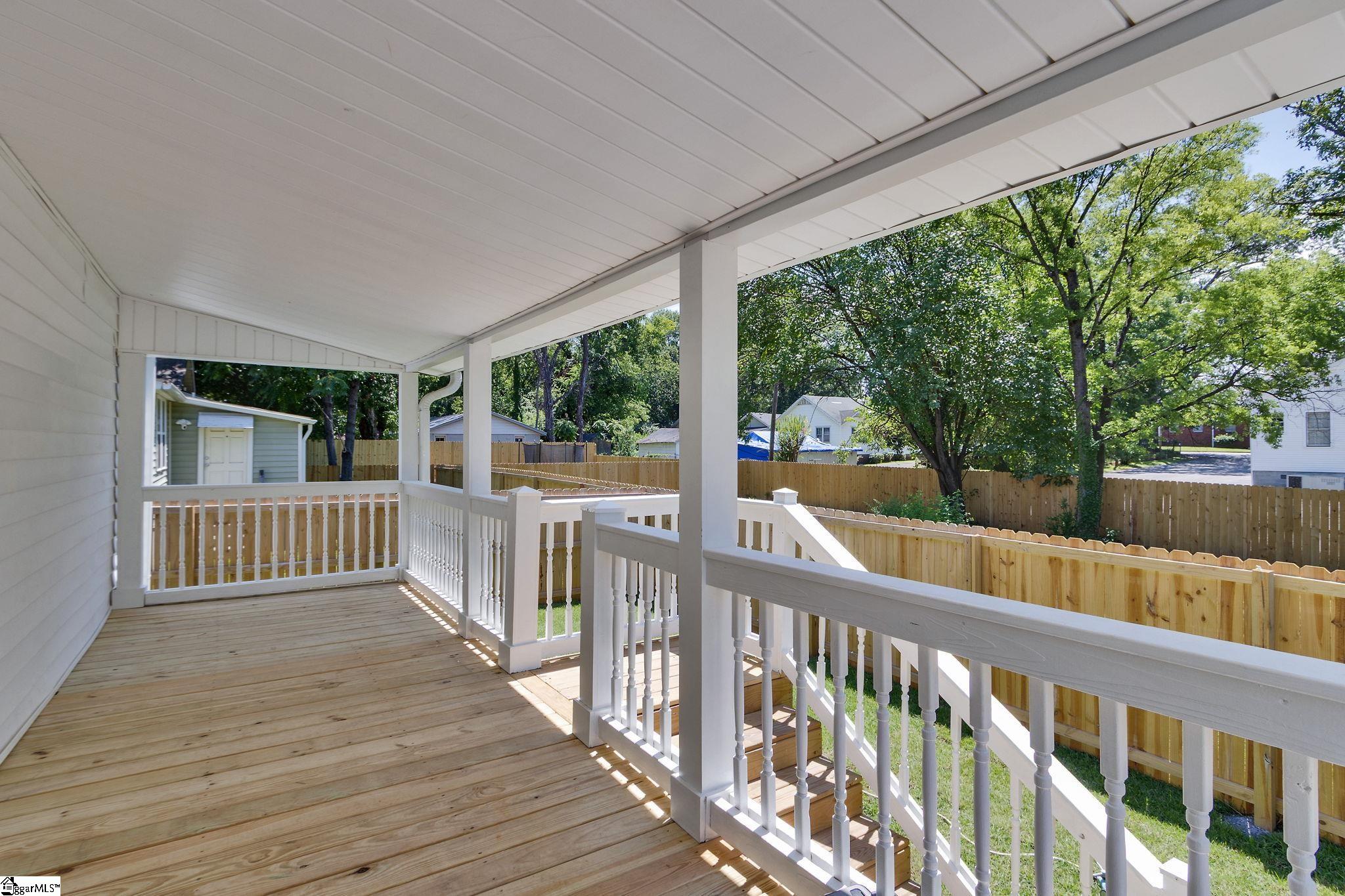 825 Green Avenue Greenville, SC 29605