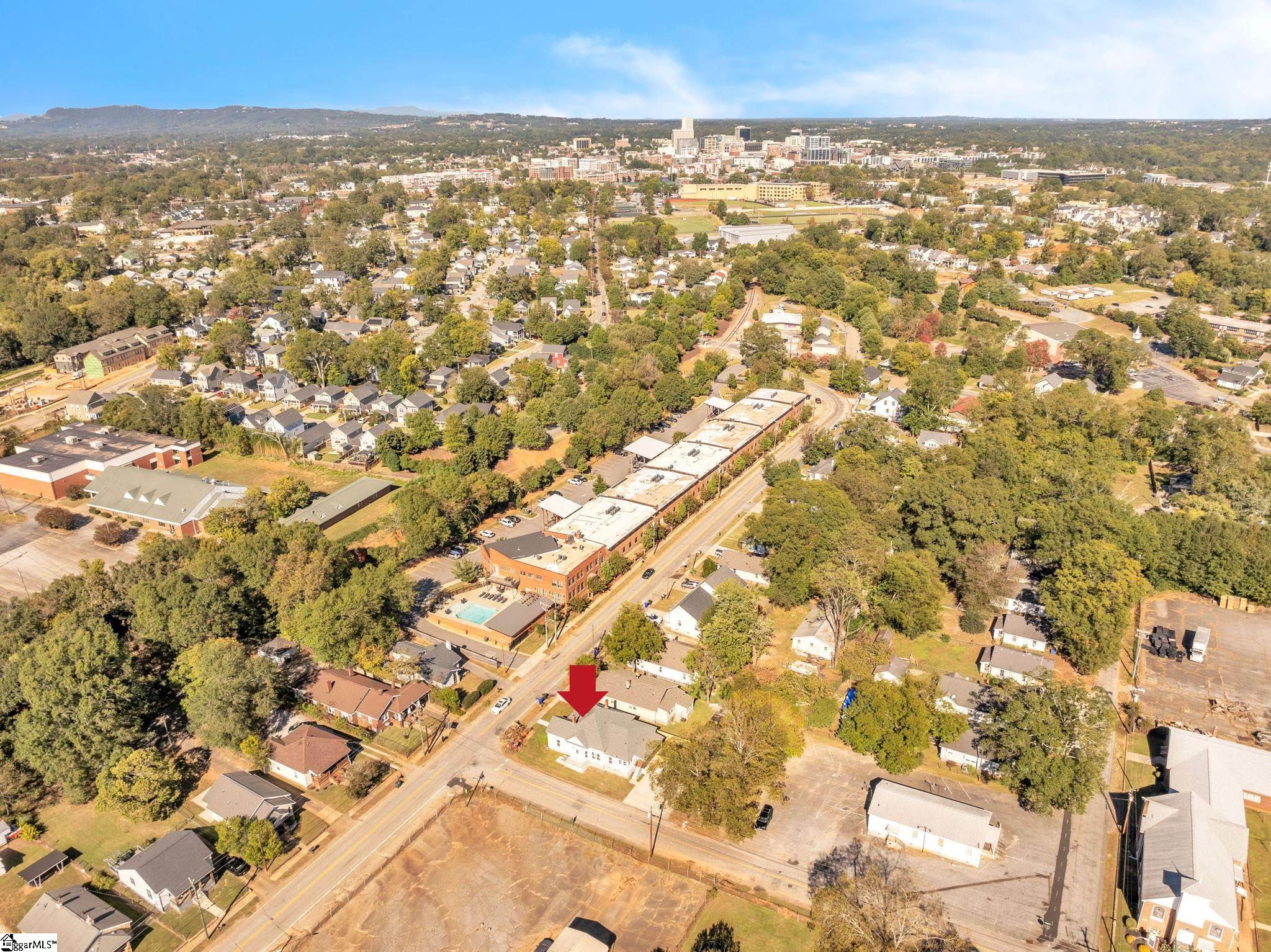 825 Green Avenue Greenville, SC 29605