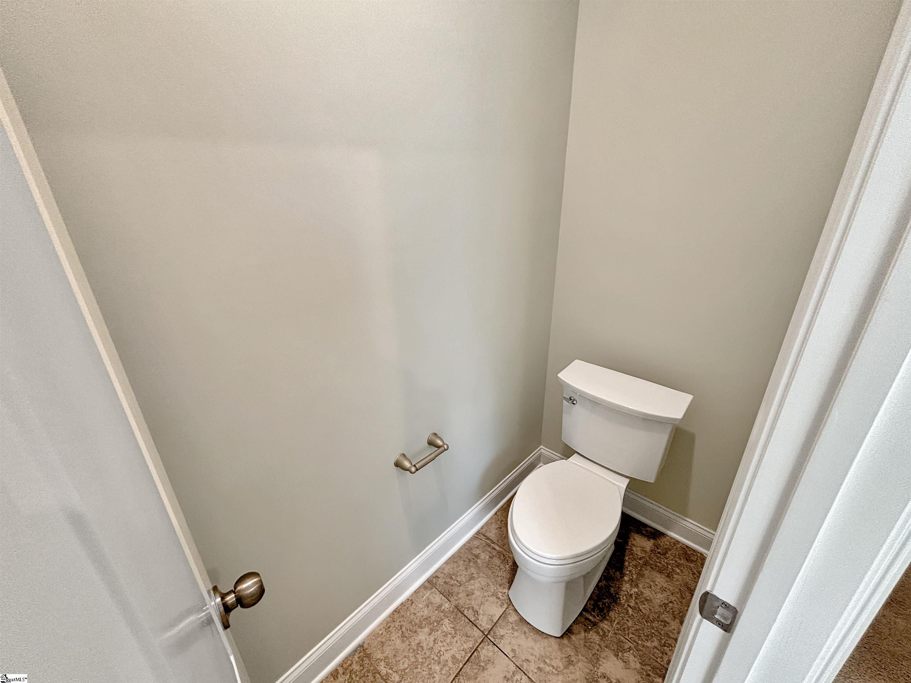 28 Arnold Mill Road Simpsonville, SC 29680