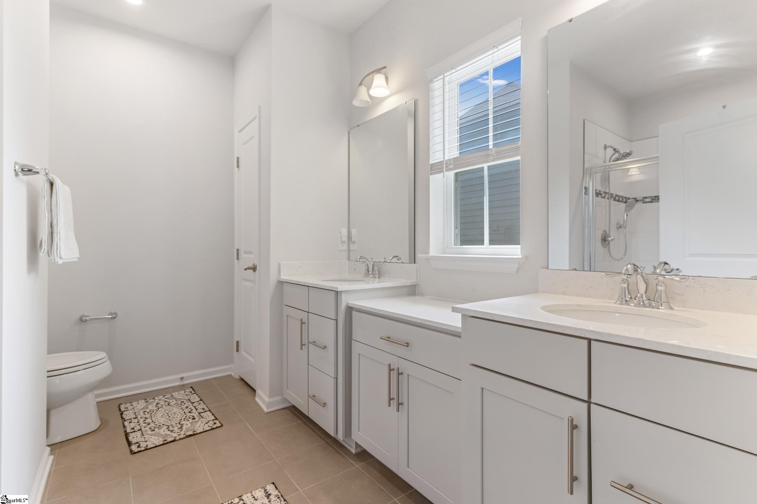 500 Briar Oaks Lane Simpsonville, SC 29681