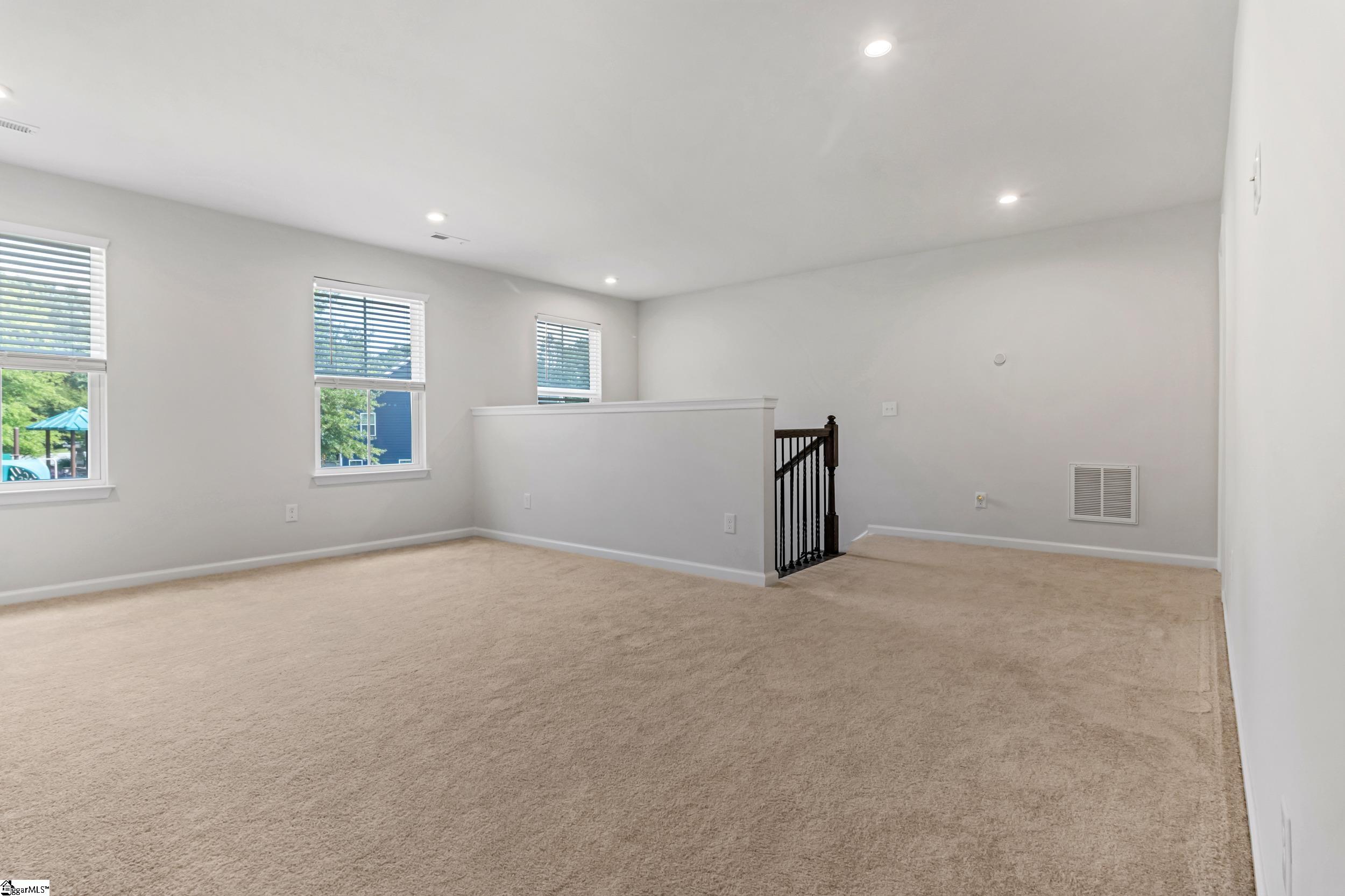 500 Briar Oaks Lane Simpsonville, SC 29681