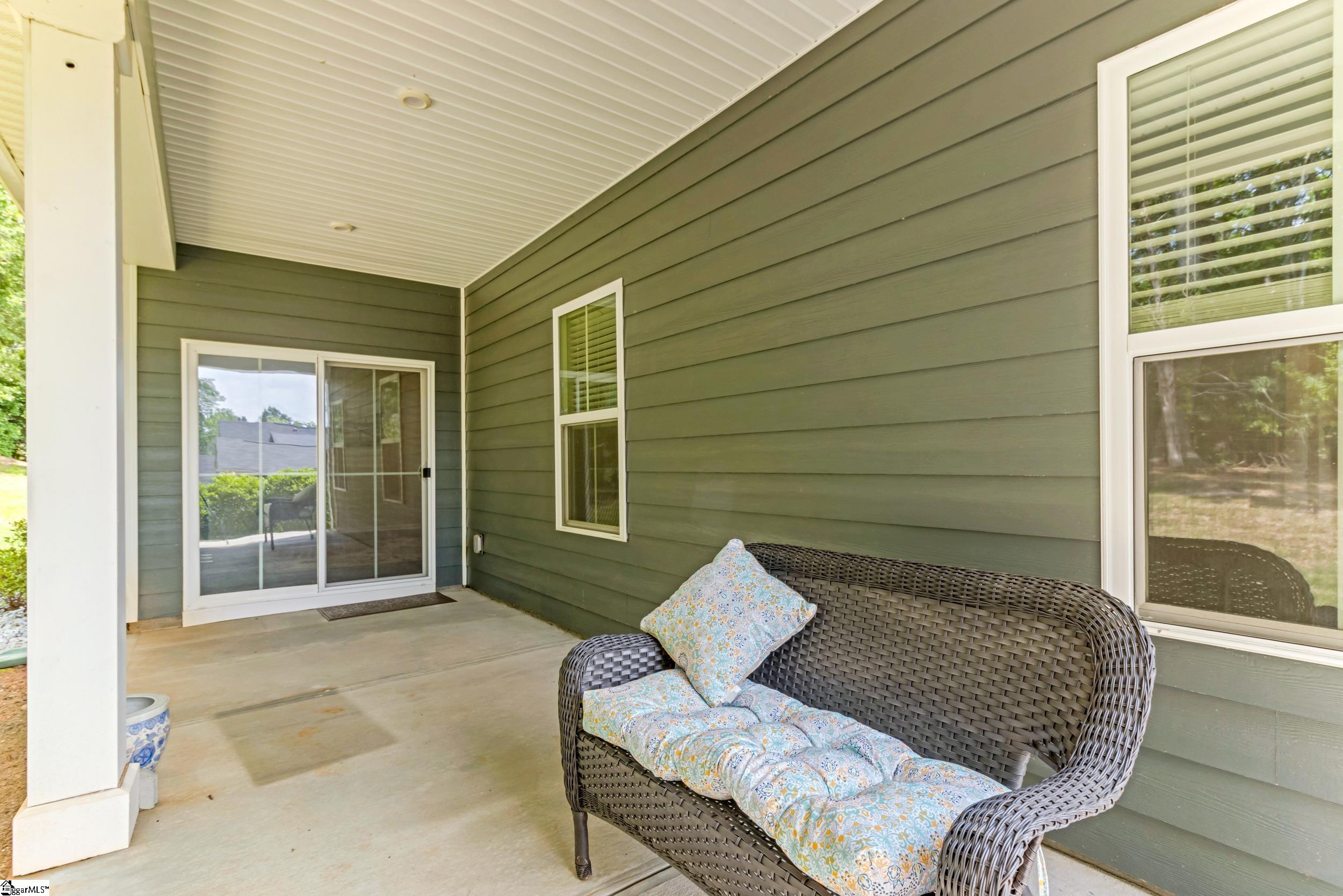 500 Briar Oaks Lane Simpsonville, SC 29681