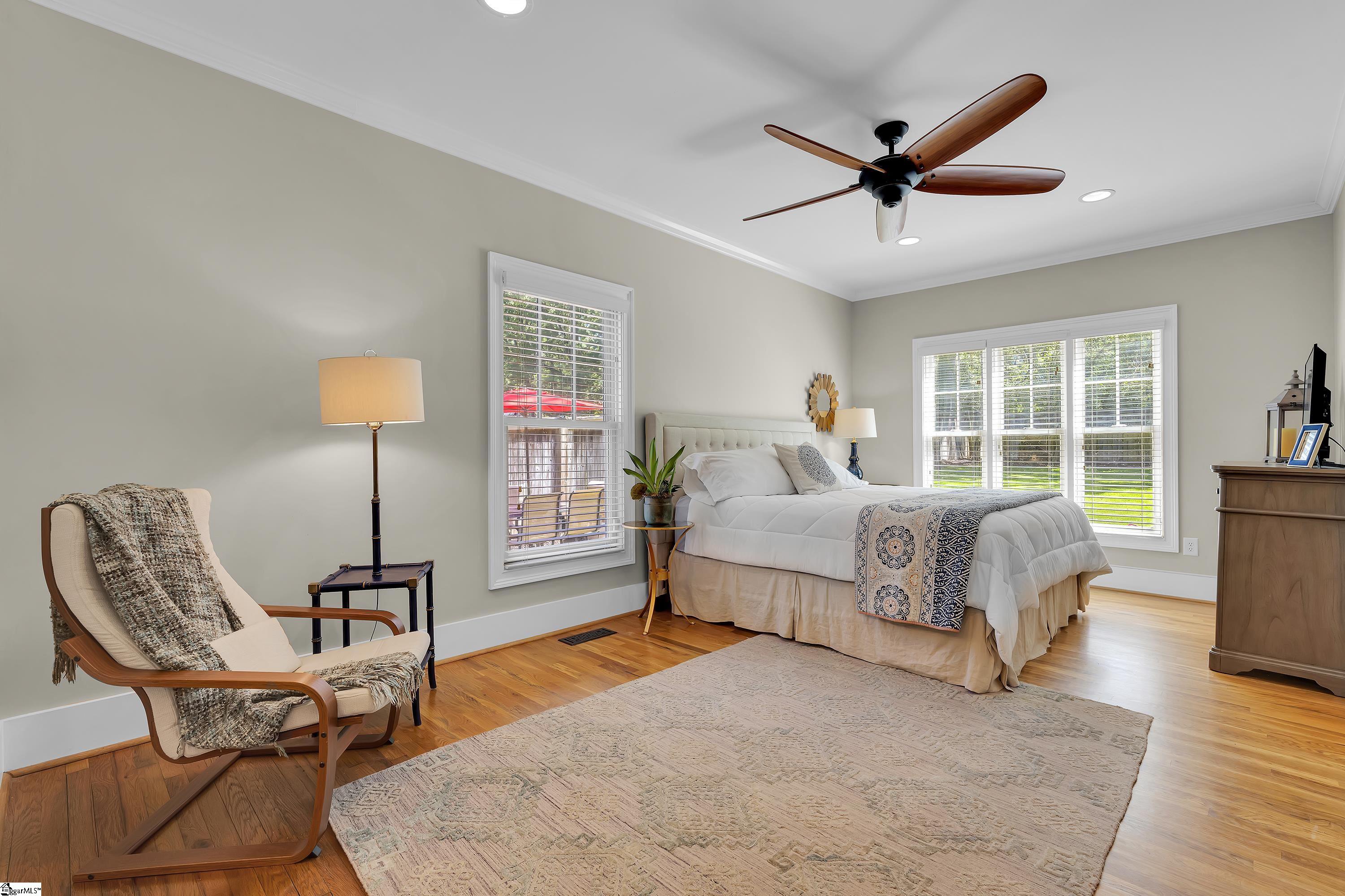 129 Phillips Lane Greenville, SC 29605