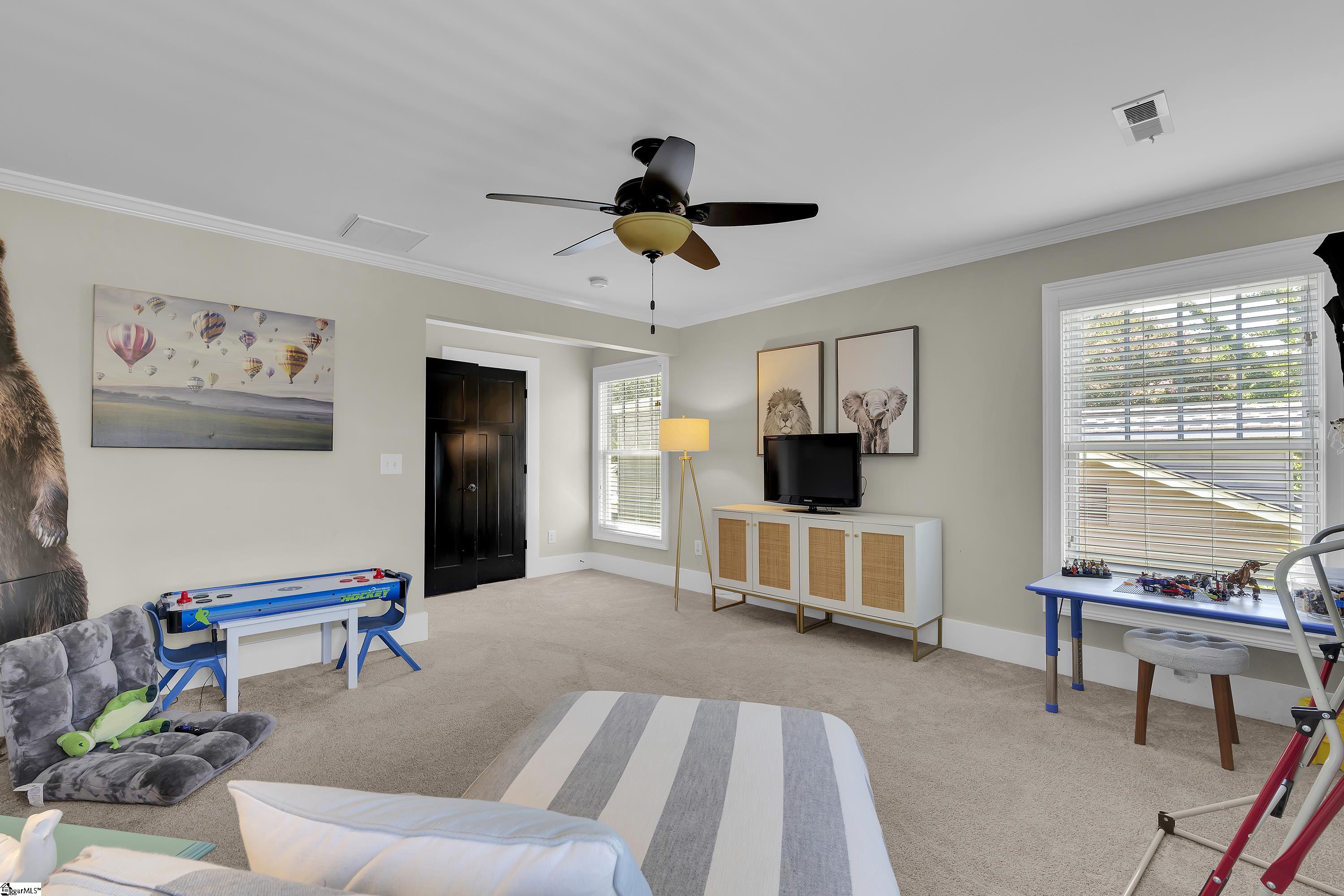129 Phillips Lane Greenville, SC 29605