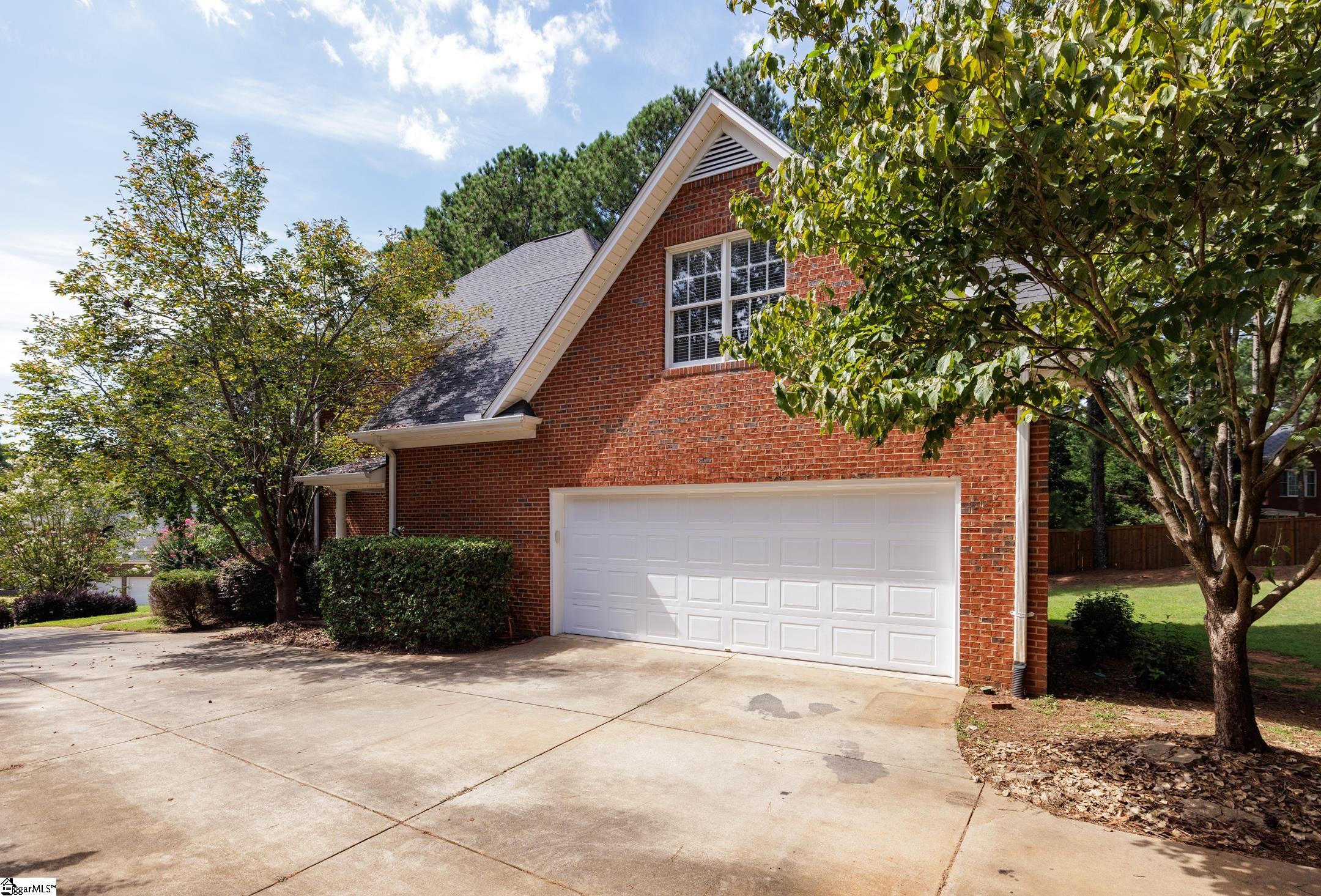 3 Chadbourne Lane Simpsonville, SC 29681