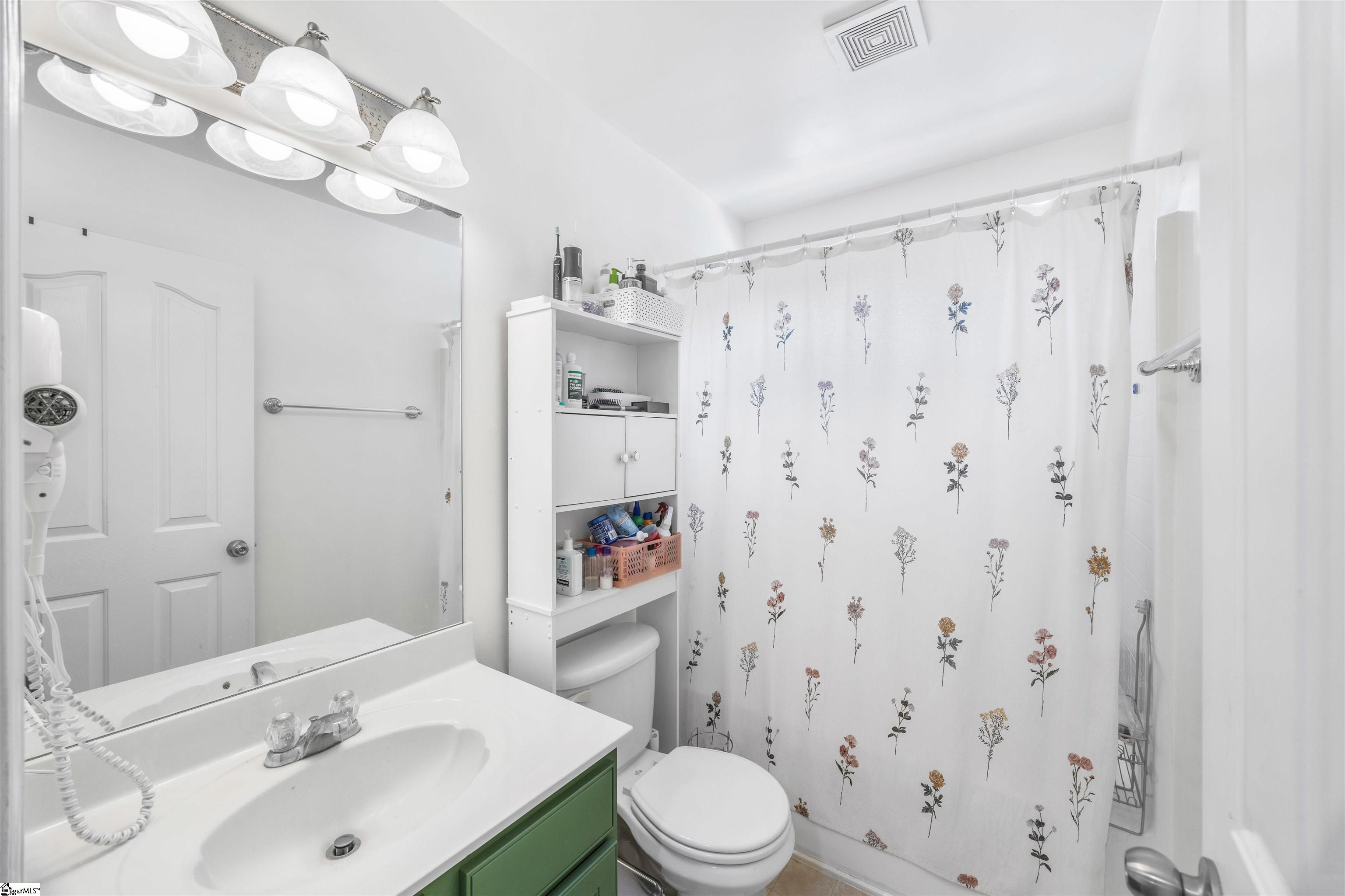 23 Sunfield Court Greer, SC 29650